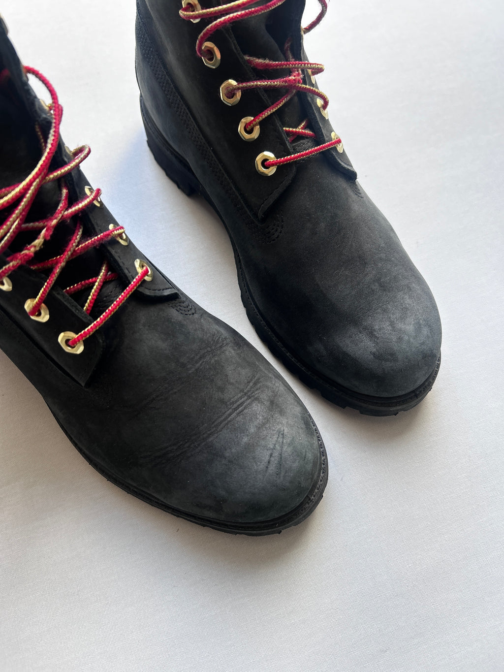 TIMBERLAND 6INCH BOOT “BLACK/RED” 45EU