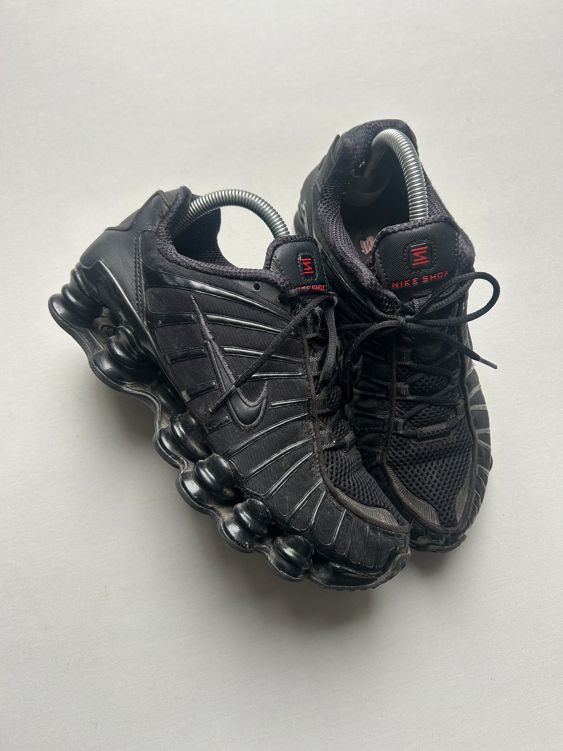 NIKE SHOX TL “BLACK” 39EU