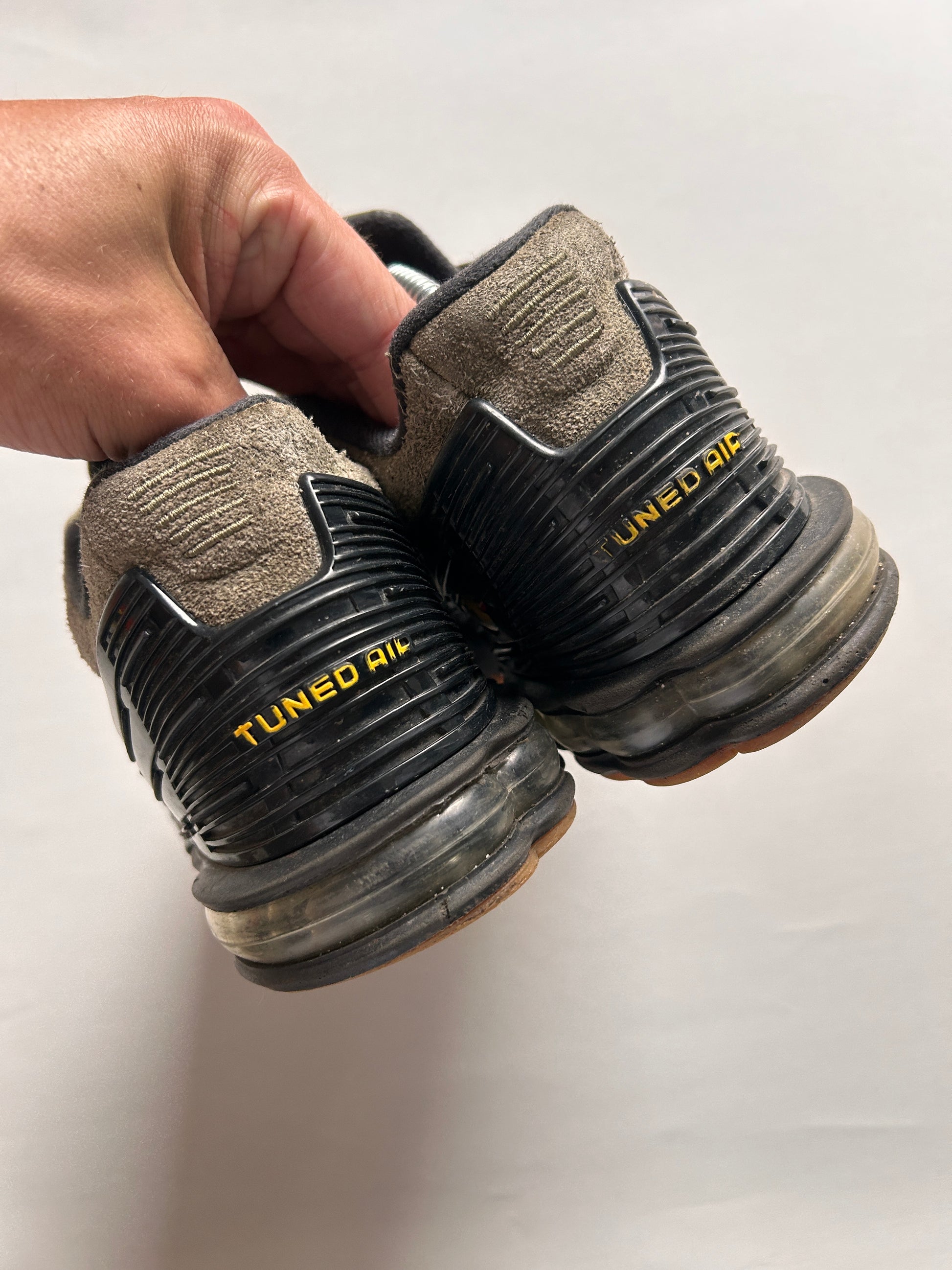AIR MAX PLUS 3 “OLIVE” 42EU