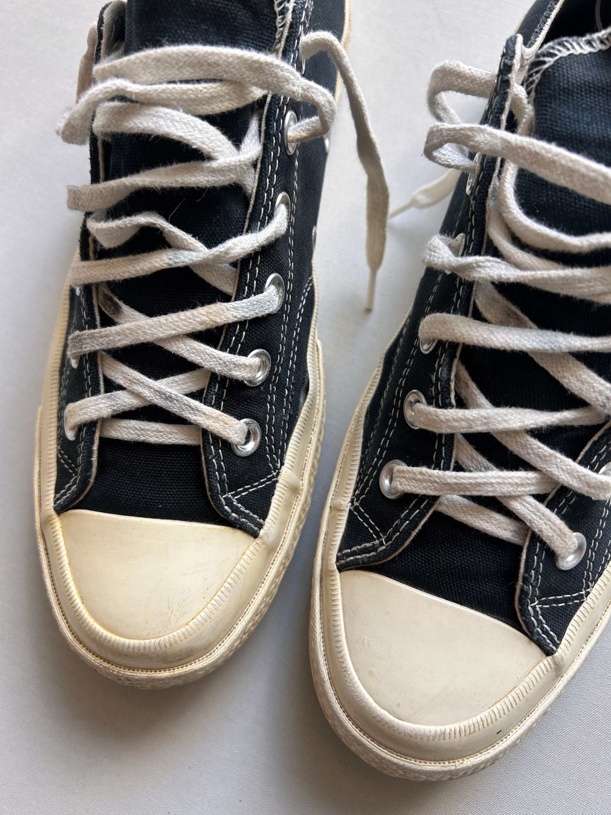 CONVERSE X CDG (41,5/42EU)