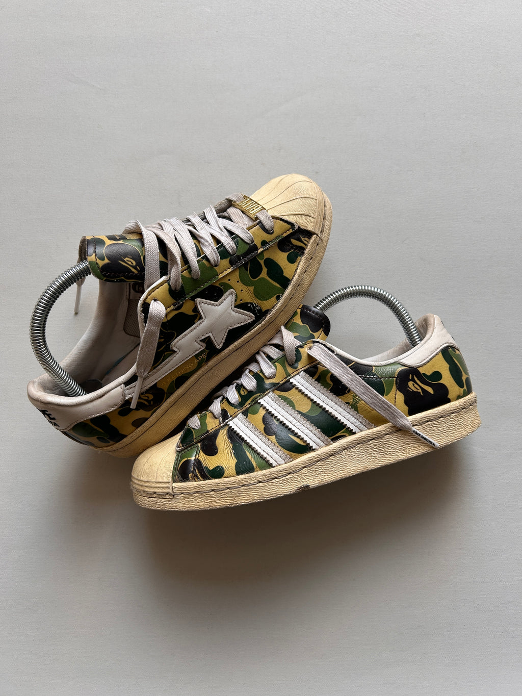 BAPE SUPERSTARS CAMO (38EU)