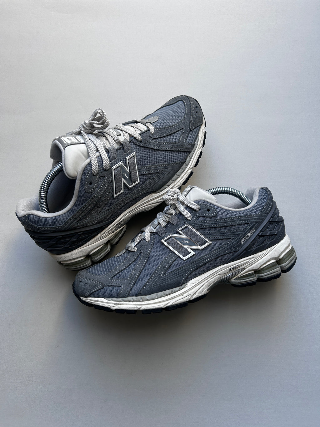 NEW BALANCE 1906R “GREY/WHITE” 42.5EU