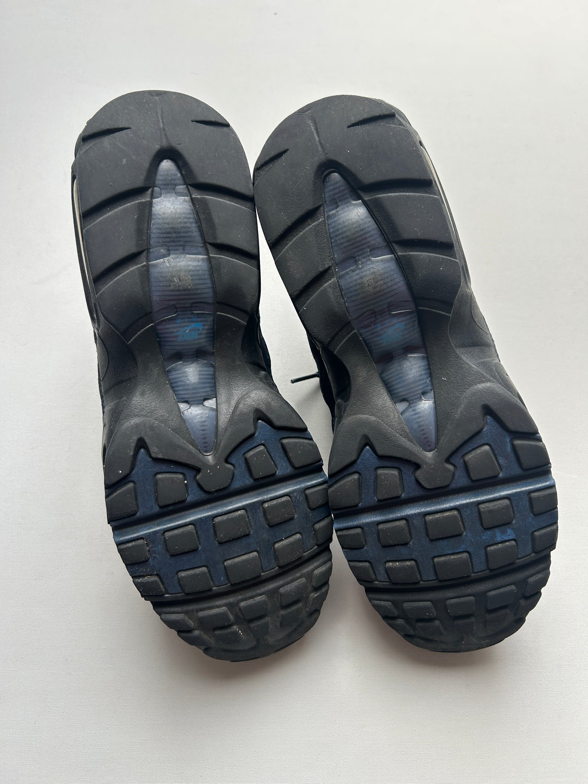 AIR MAX 95 “BLUE NAVY” 43EU