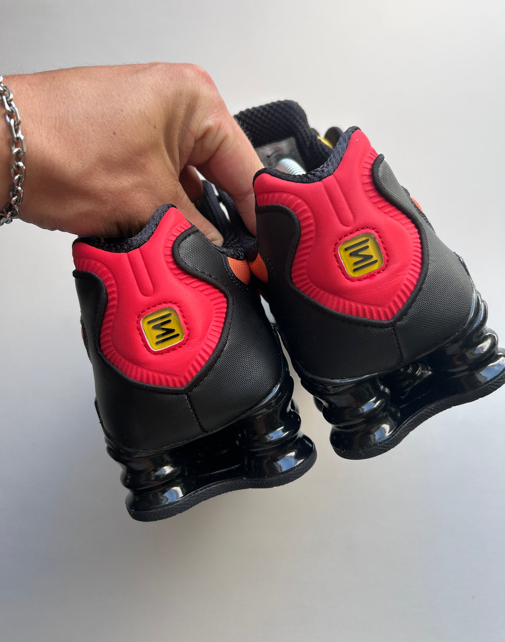 NIKE SHOX TL “SUNRISE” 42,5EU