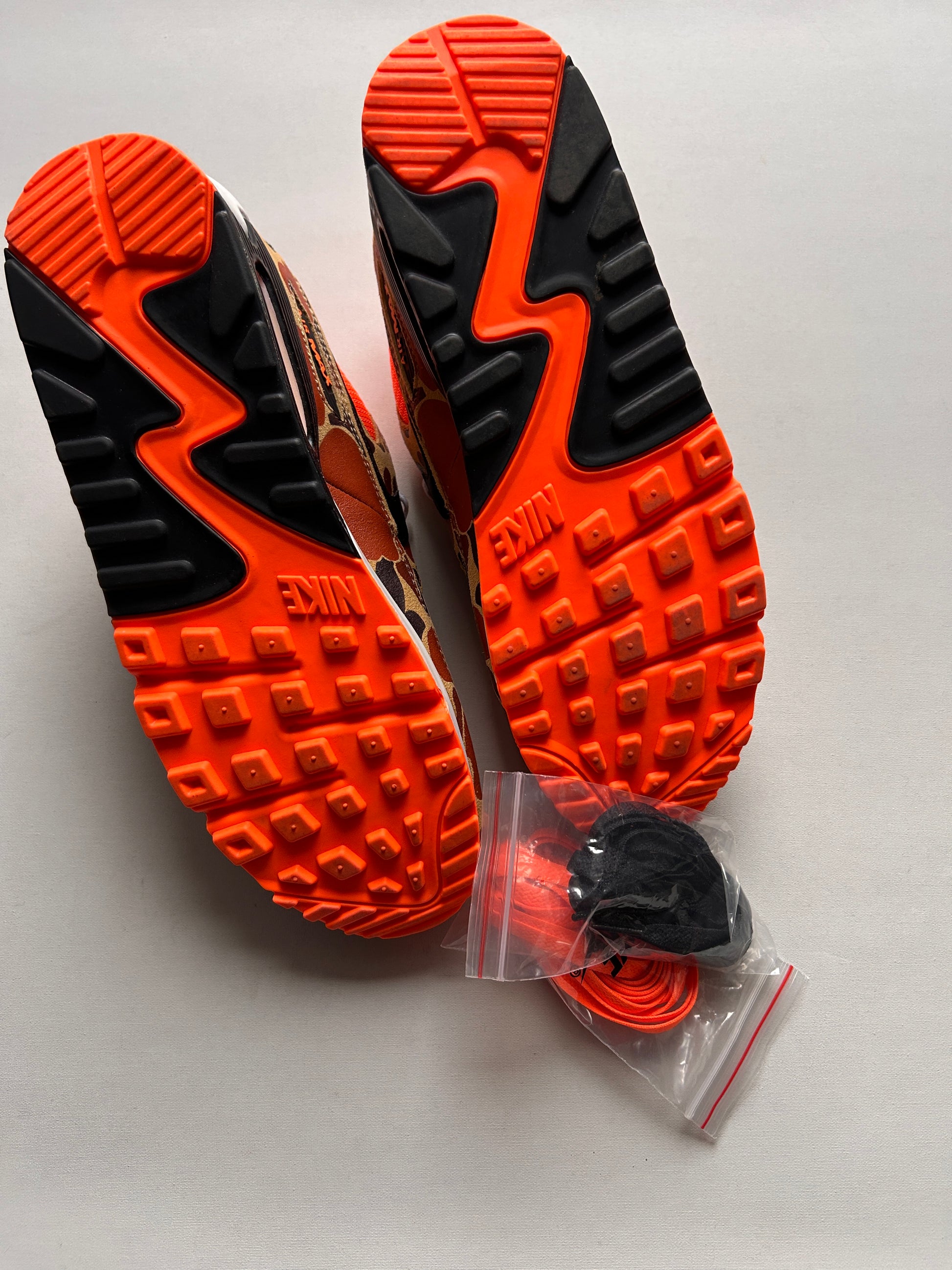 AIR MAX 90 “ORANGE DUCK CAMO” 46EU