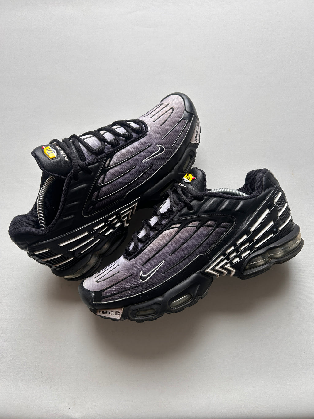 AIR MAX PLUS 3 “GREY/BLACK” 45,5EU