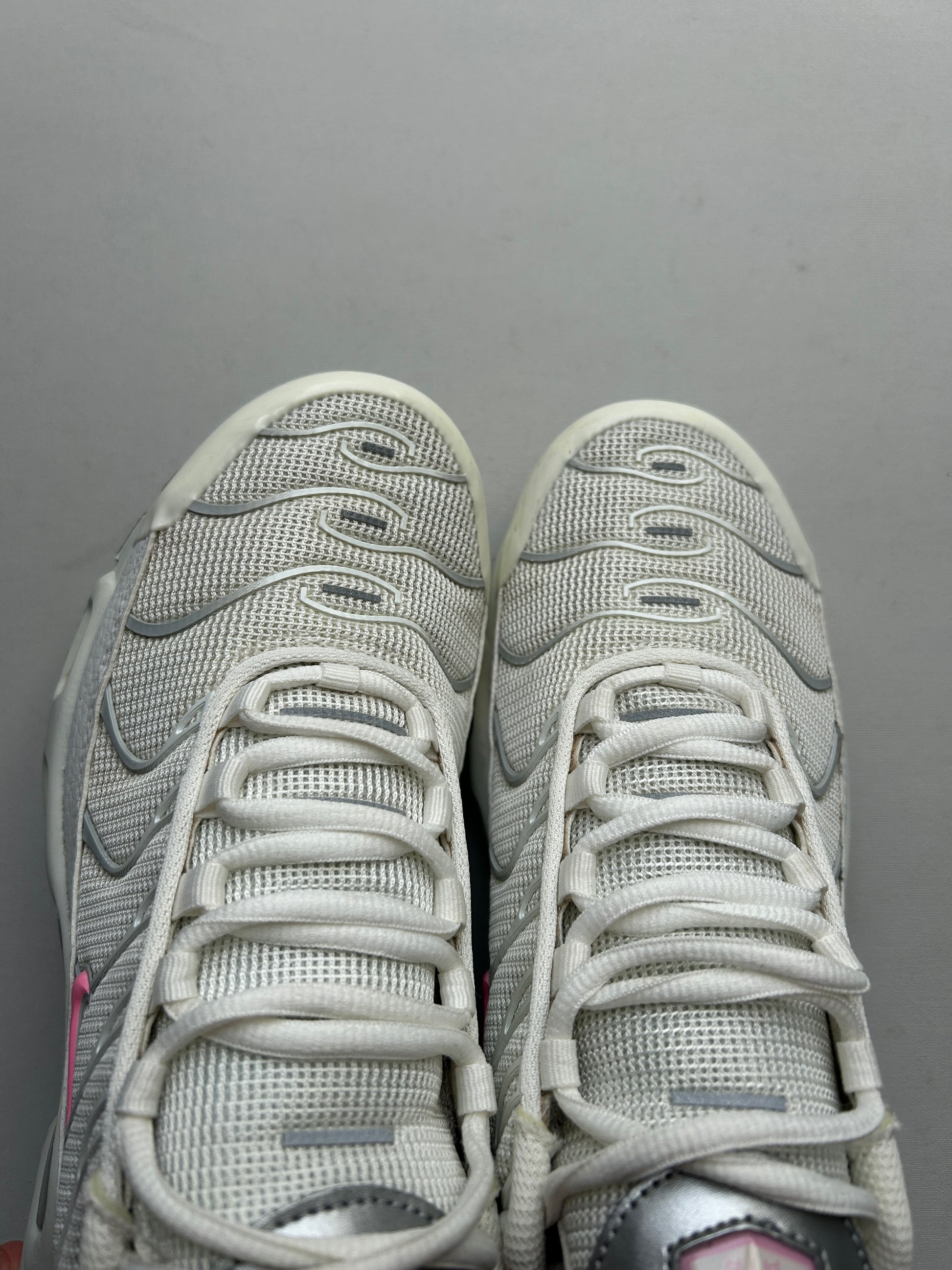 AIR MAX PLUS “SILVER PINK” 42EU