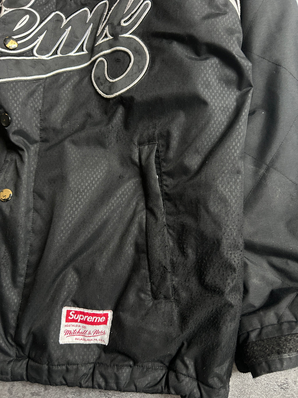 SUPREME X MITCHELL & NESS QUILTED SPORTS JACKET (M/L)