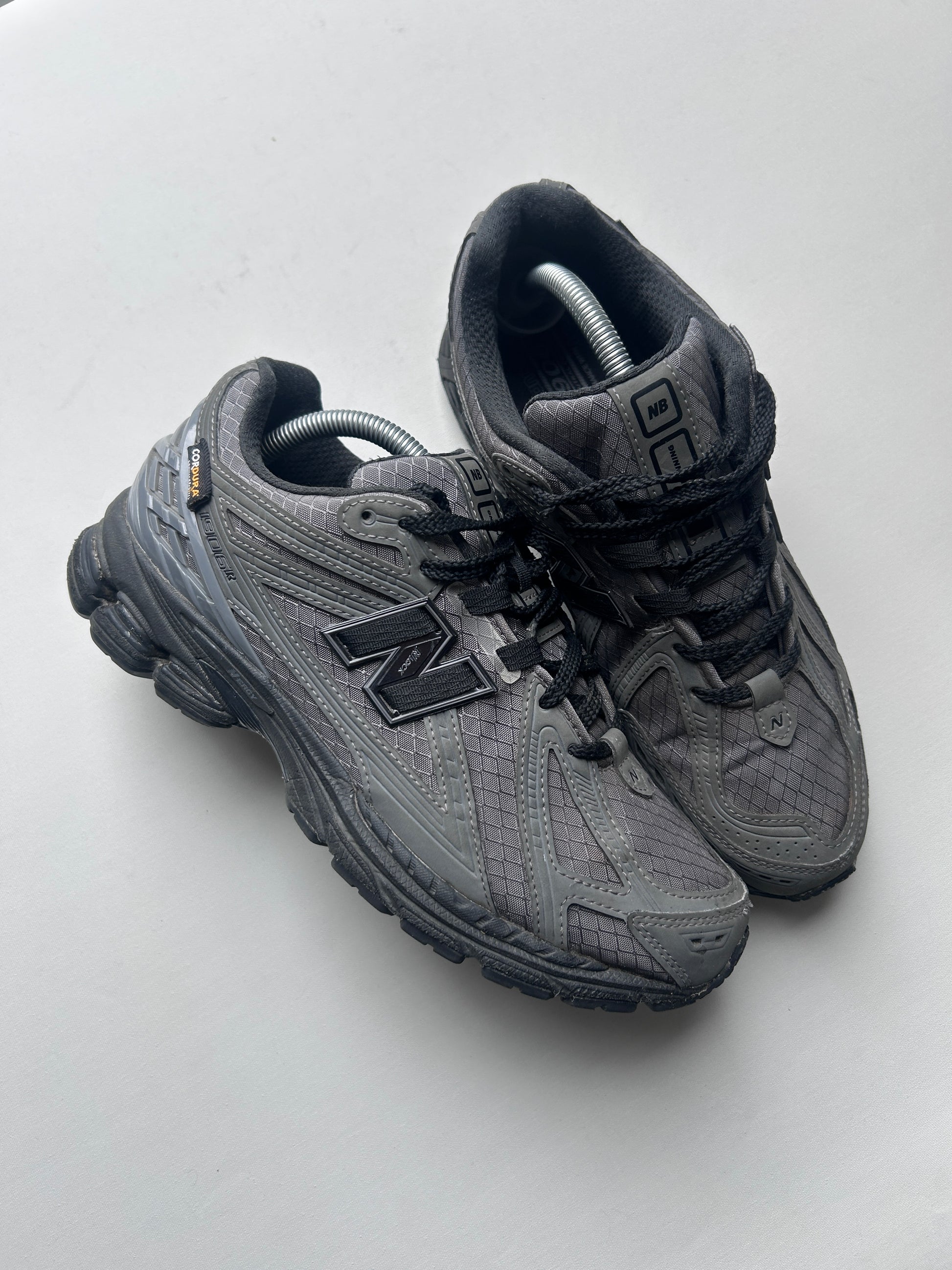 NB1906R CORDURA “GREY/BLACK” 42,5EU