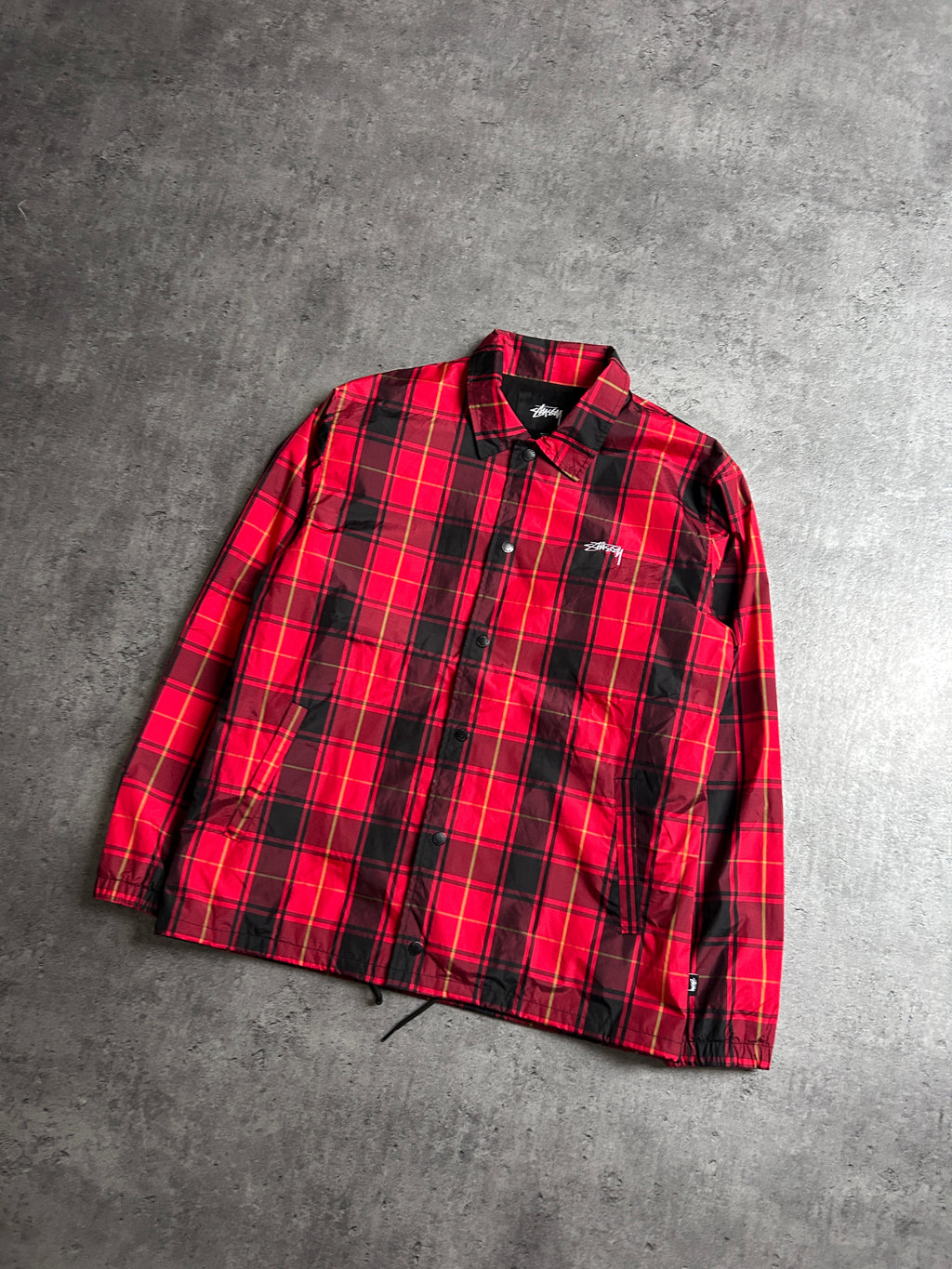 STÜSSY RED PLAID COACH JACKET (L)