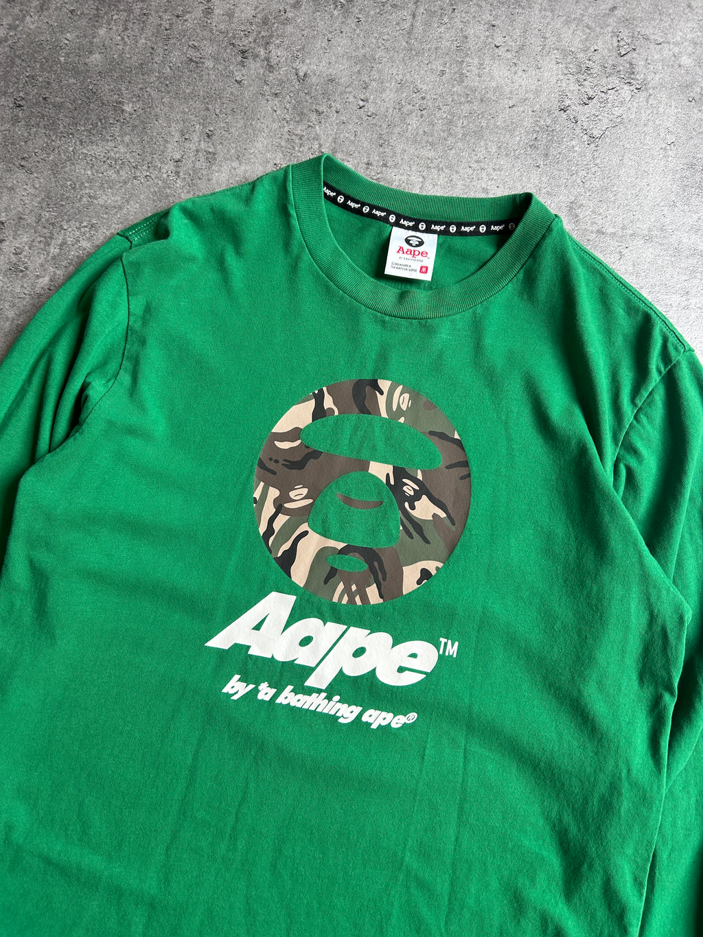 AAPE LONGSLEEVE (S)
