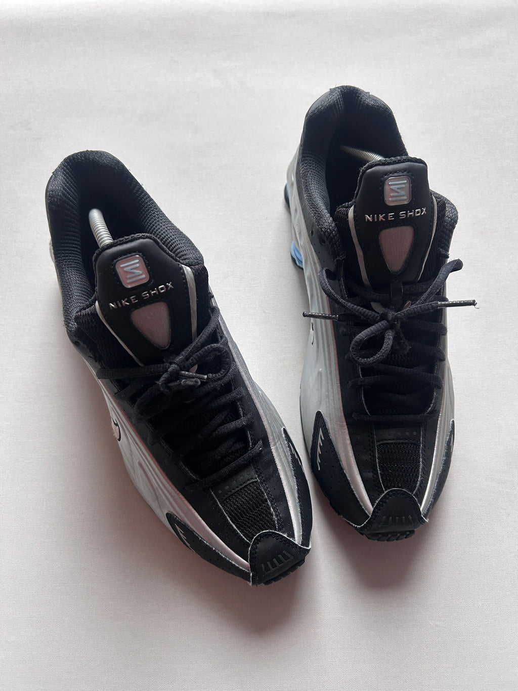 NIKE SHOX R4 “SILVER/BLUE” 45EU