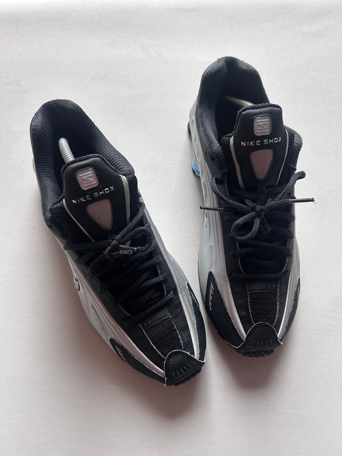 NIKE SHOX R4 “SILVER/BLUE” 45EU