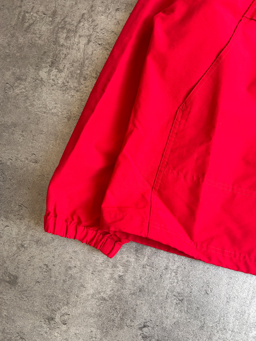 SUPREME HEAVY NYLON ANORAL (M)