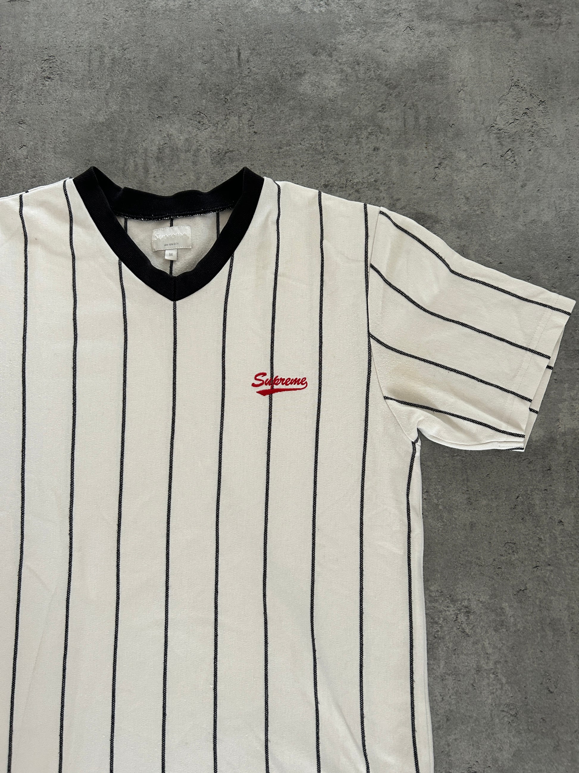 SUPREME PINSTRIPE SOCCER TEE (M)