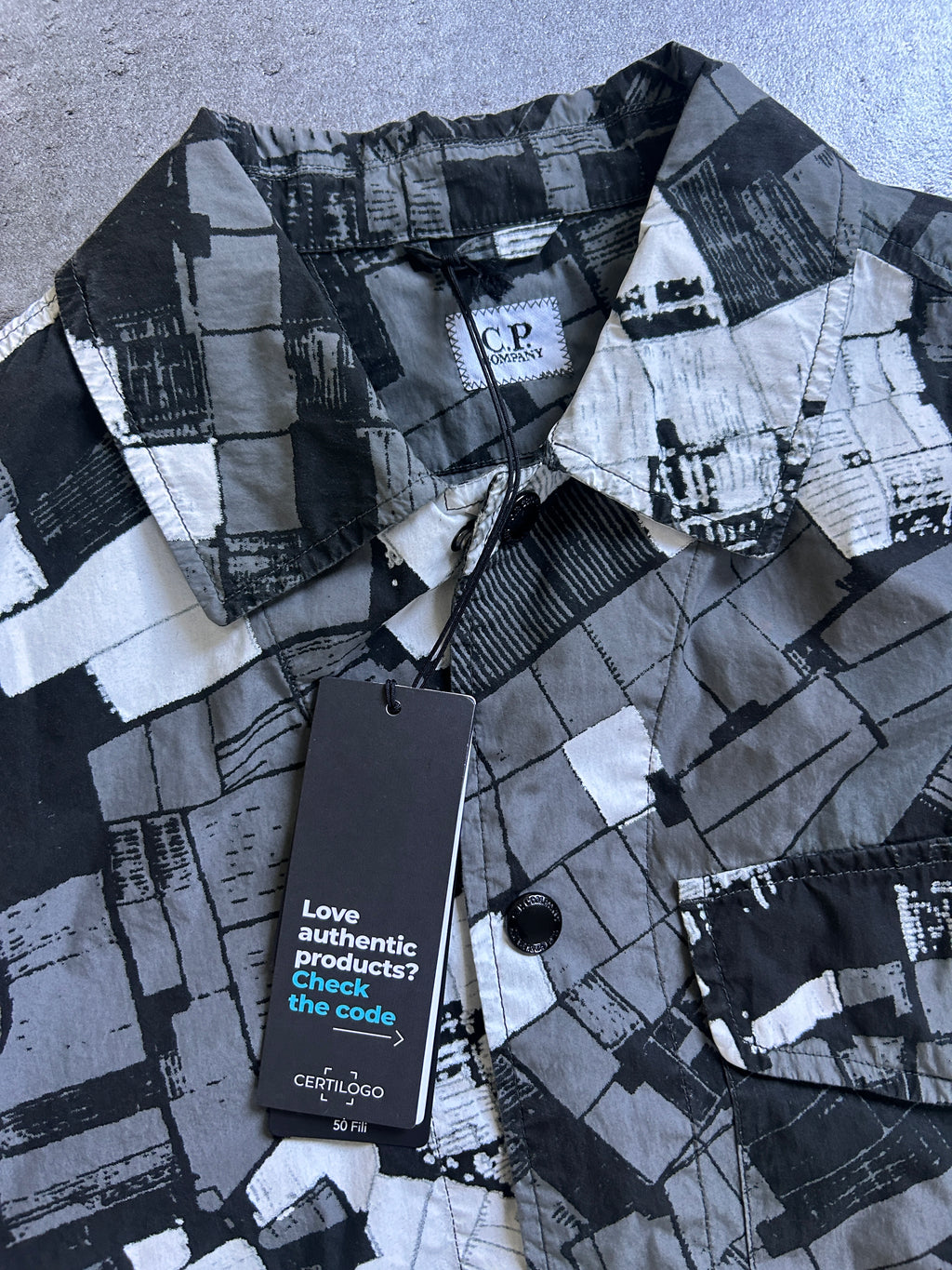 CP COMPANY 50 FILI MUTATED CAMO OVERSHIRT (L)
