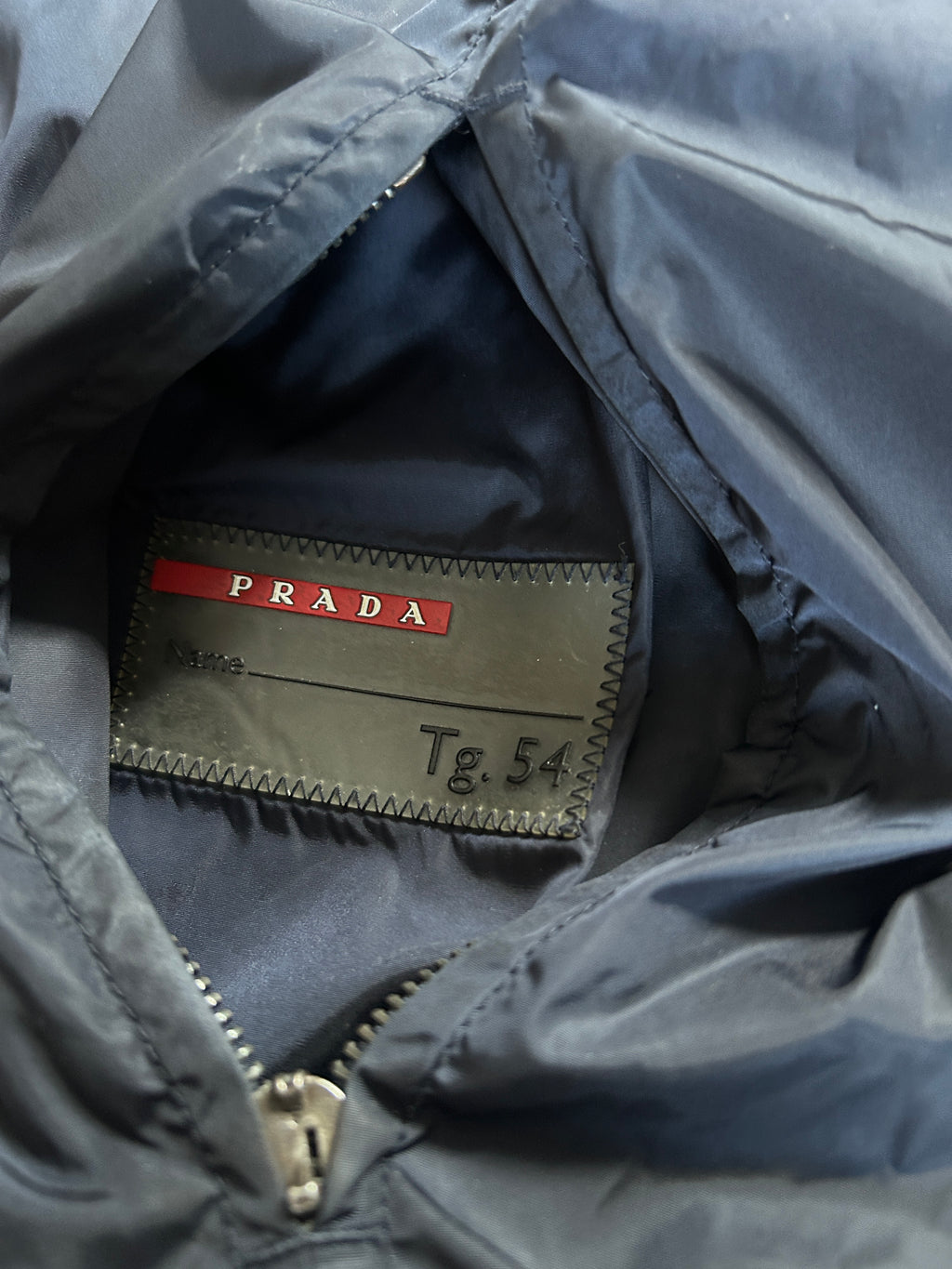 PRADA REVERSIBLE NYLON JACKET (M)