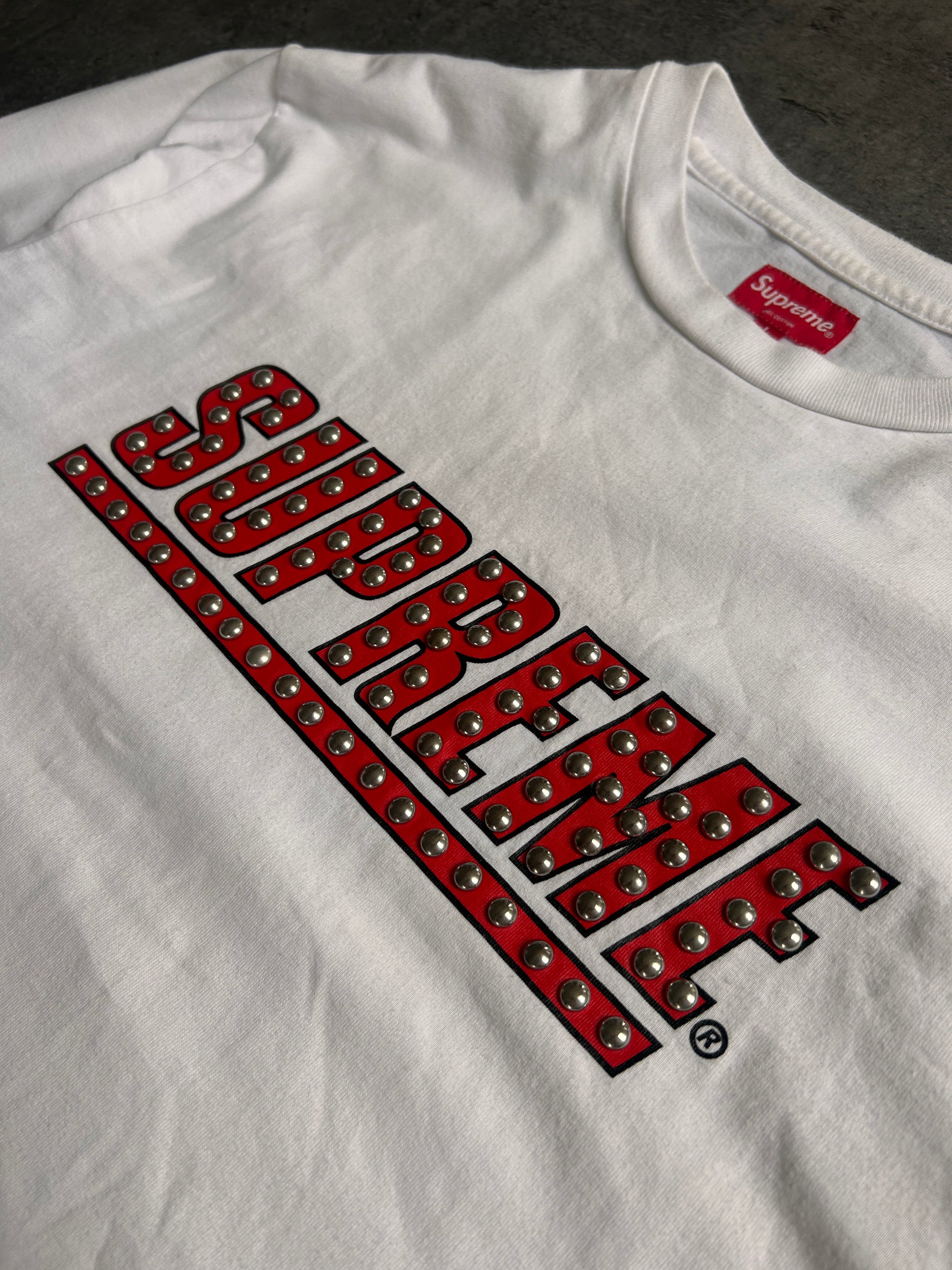 SUPREME STUDDED LONGSLEEVE (L)