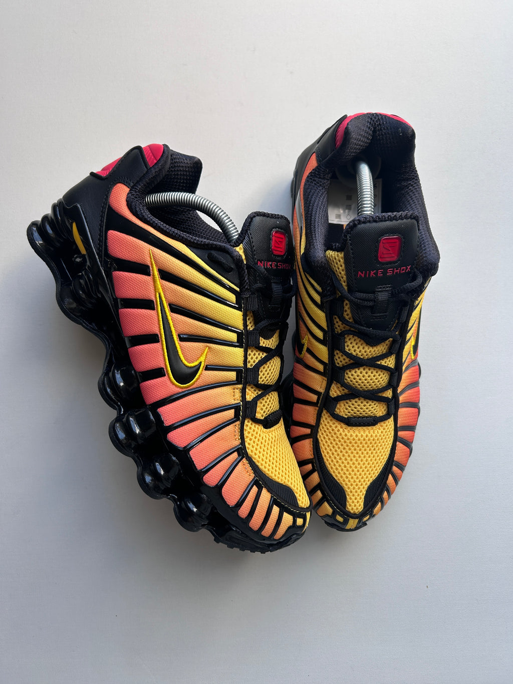 NIKE SHOX TL “SUNRISE” 42,5EU