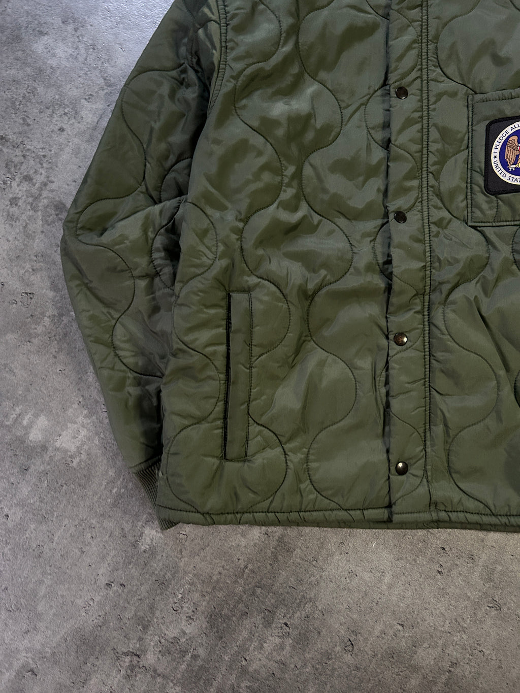 SUPREME QUILTED LINER JACKET FW17 (M)