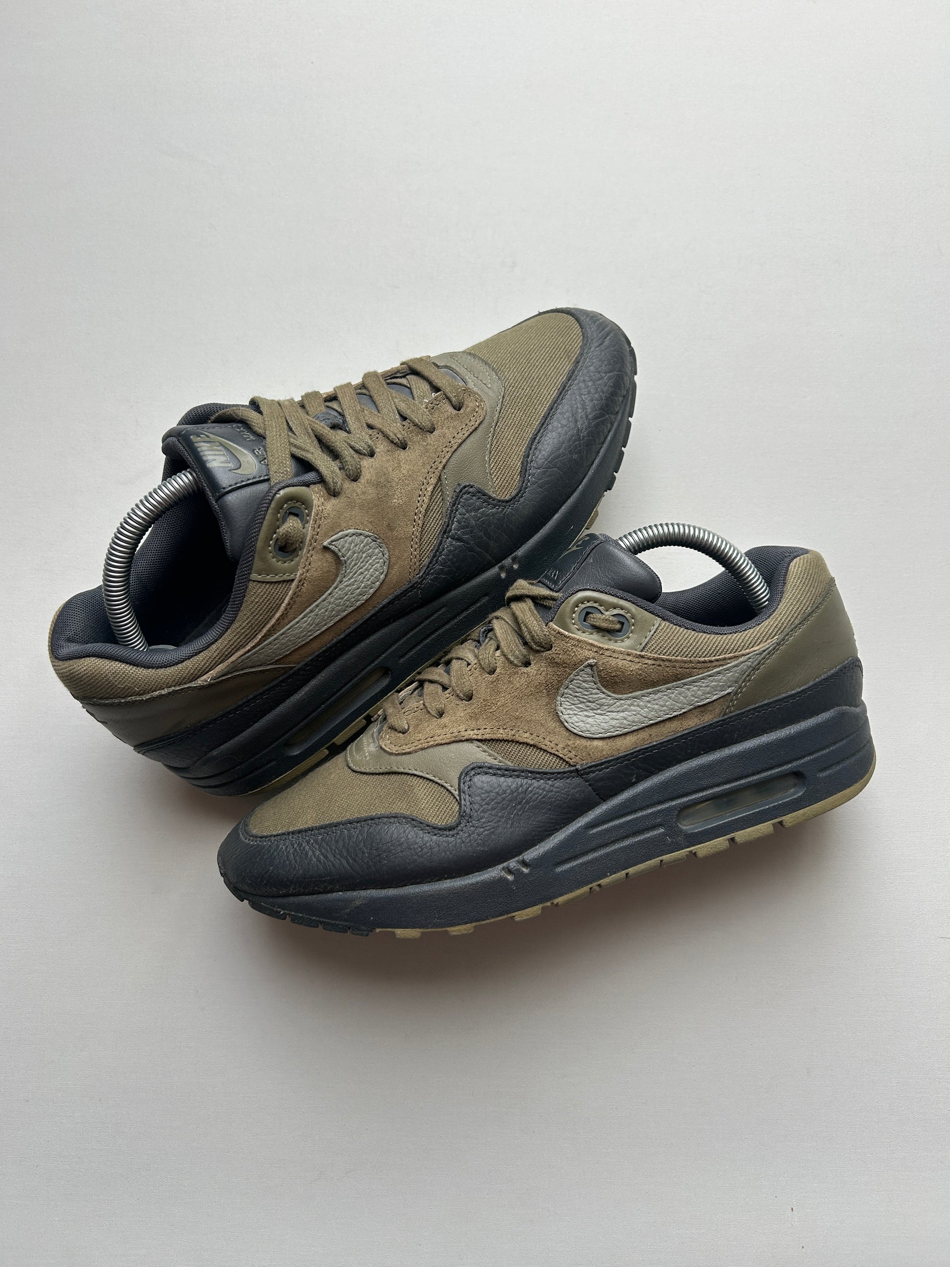 AIR MAX 1 “DARK STUCCO” 42EU