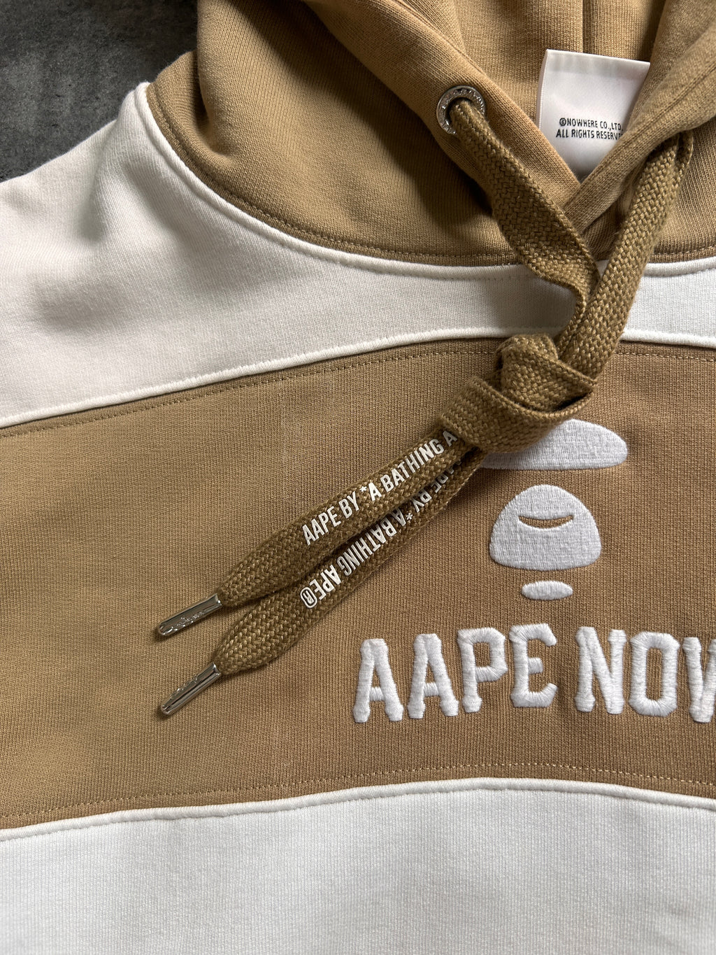 AAPE NOW BIG STRIPE HOODIE (M)