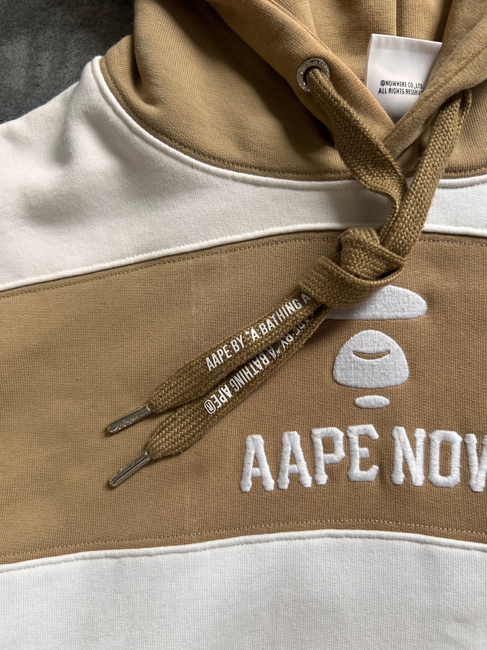 AAPE NOW BIG STRIPE HOODIE (M)