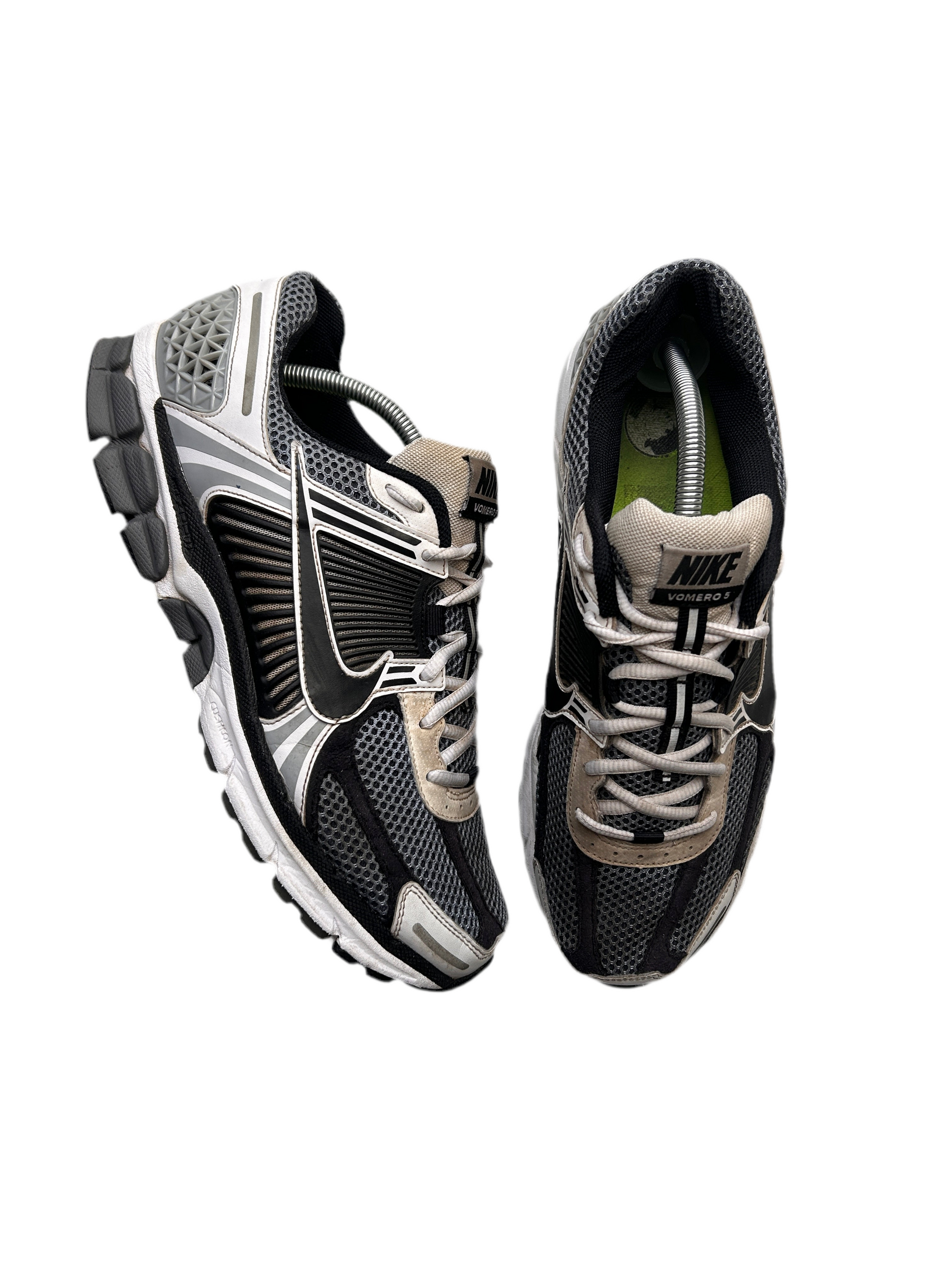 NIKE VOMERO 5 “BLACK/GREY/WHITE” 45EU