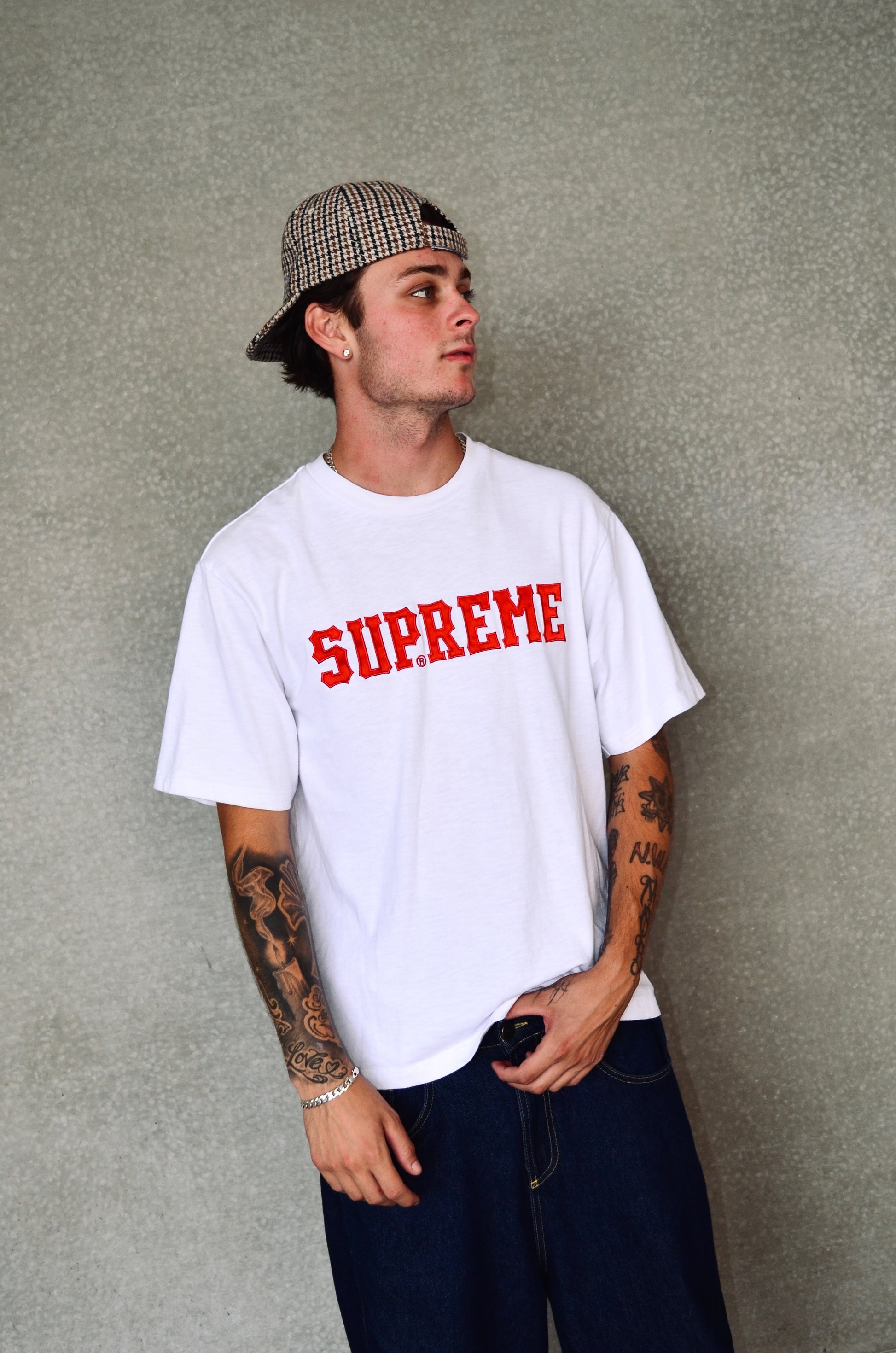 SUPREME TWILL APPLIQUE TEE (S/M)