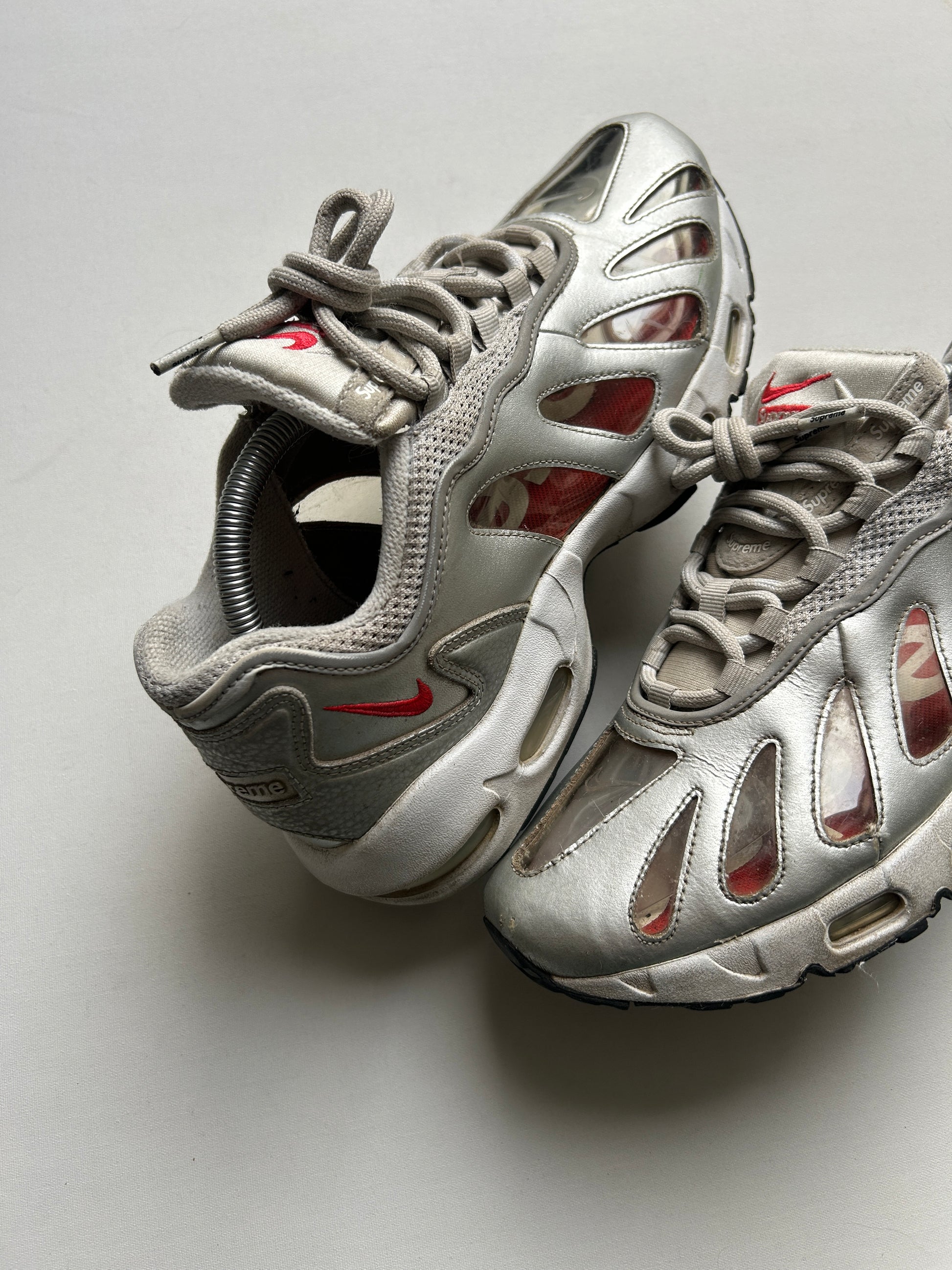 AIR MAX 96 X SUPREME “SILVER BULLET” 44EU