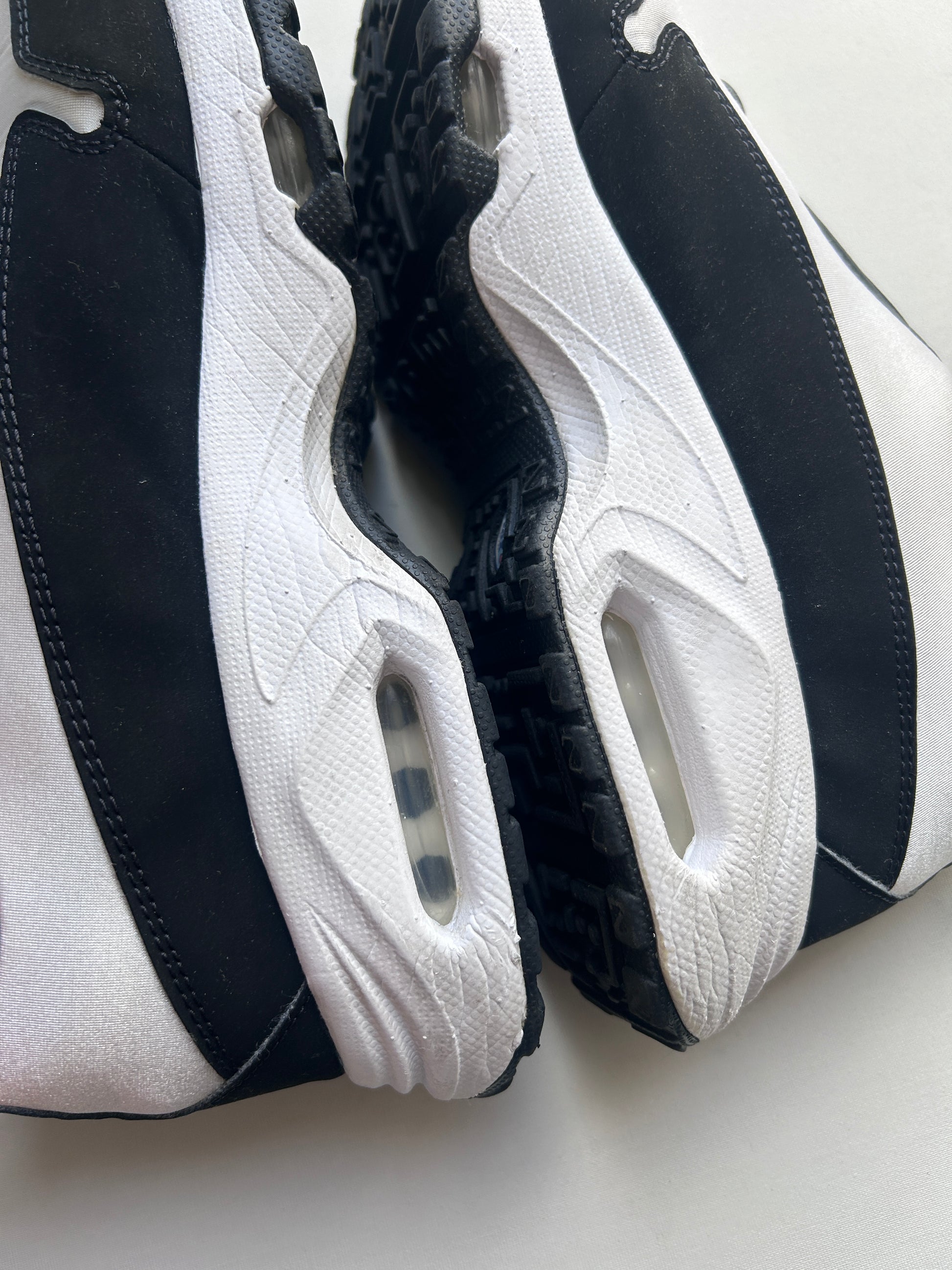 AIR MAX SNDR X CDG “WHITE/BLACK” 45EU