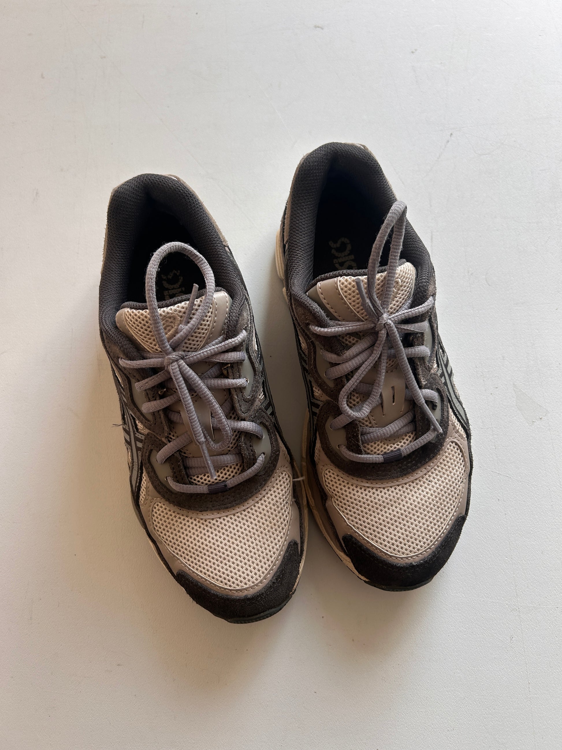 ASICS GEL NYC “GREY/WHITE” 39EU