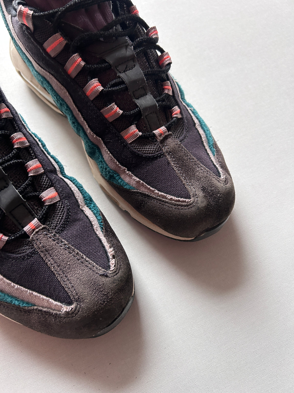 AIR MAX 95 “RAINFOREST BRIGHT MANGO” 45EU