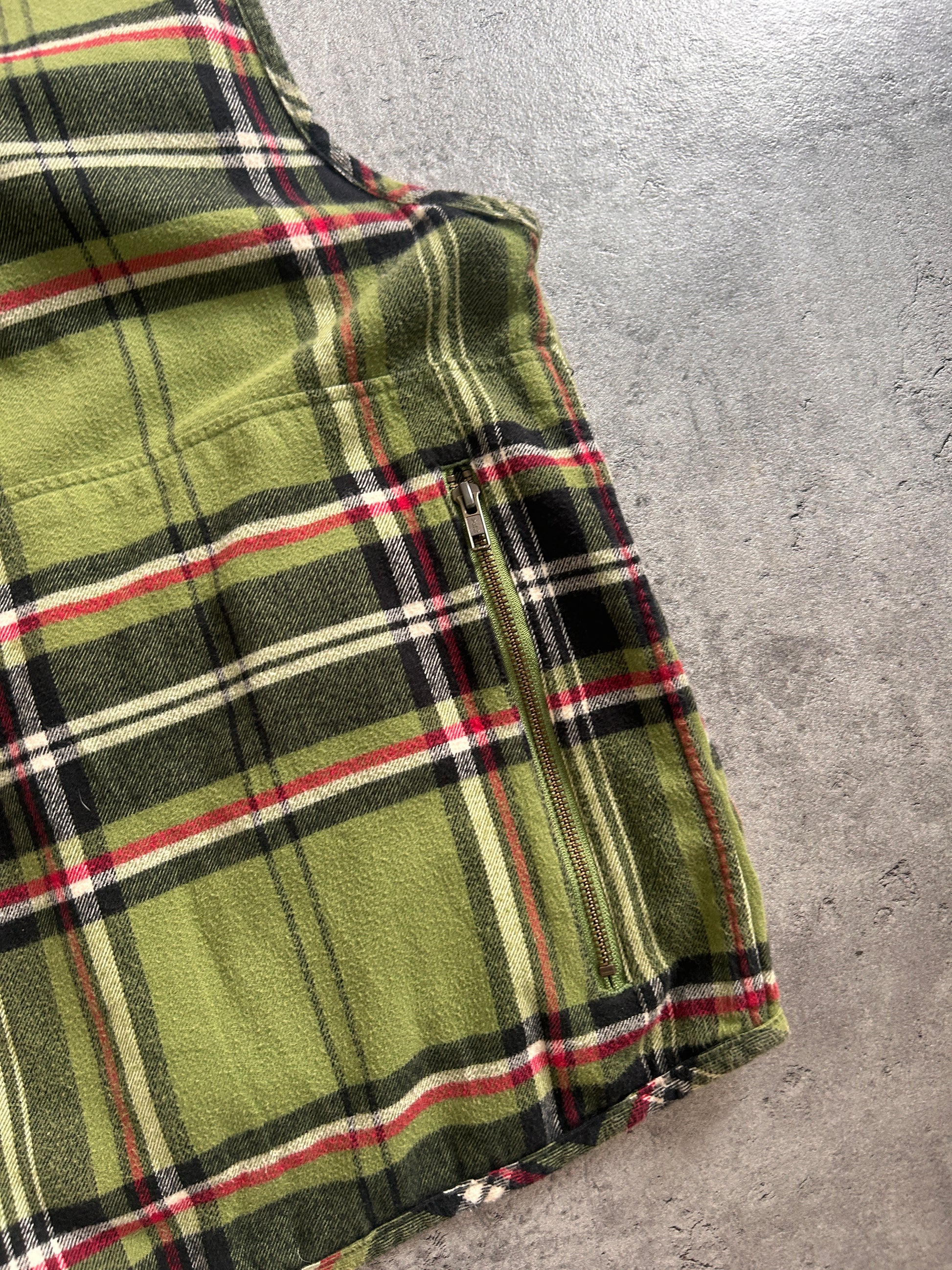 SUPREME TARTAN CHECK CARGO VEST (L)