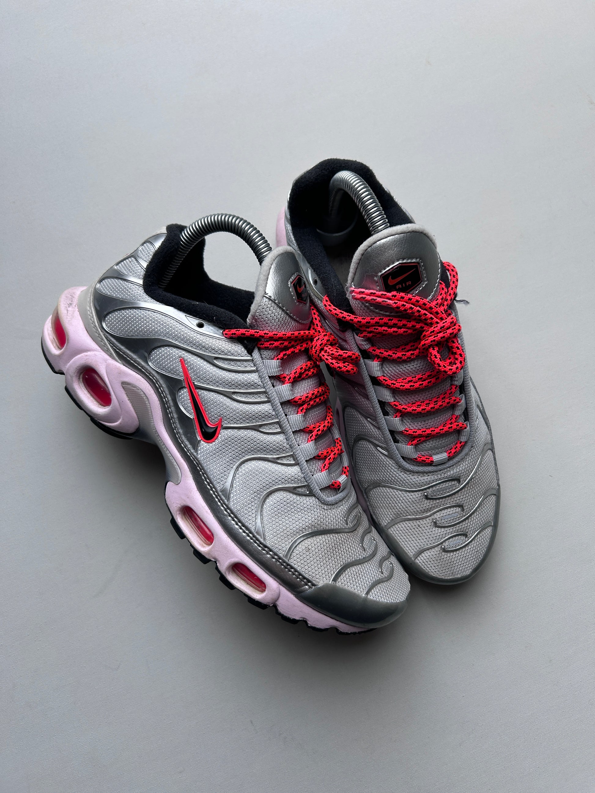 AIR MAX PLUS “METALLIC CRIMSON” 39EU