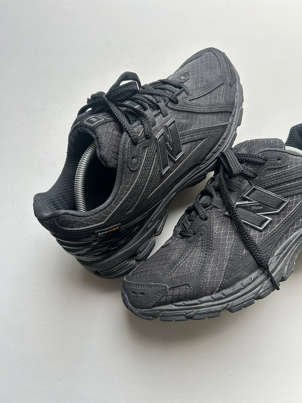 NB1906R “CORDURA BLACK” 44,5EU