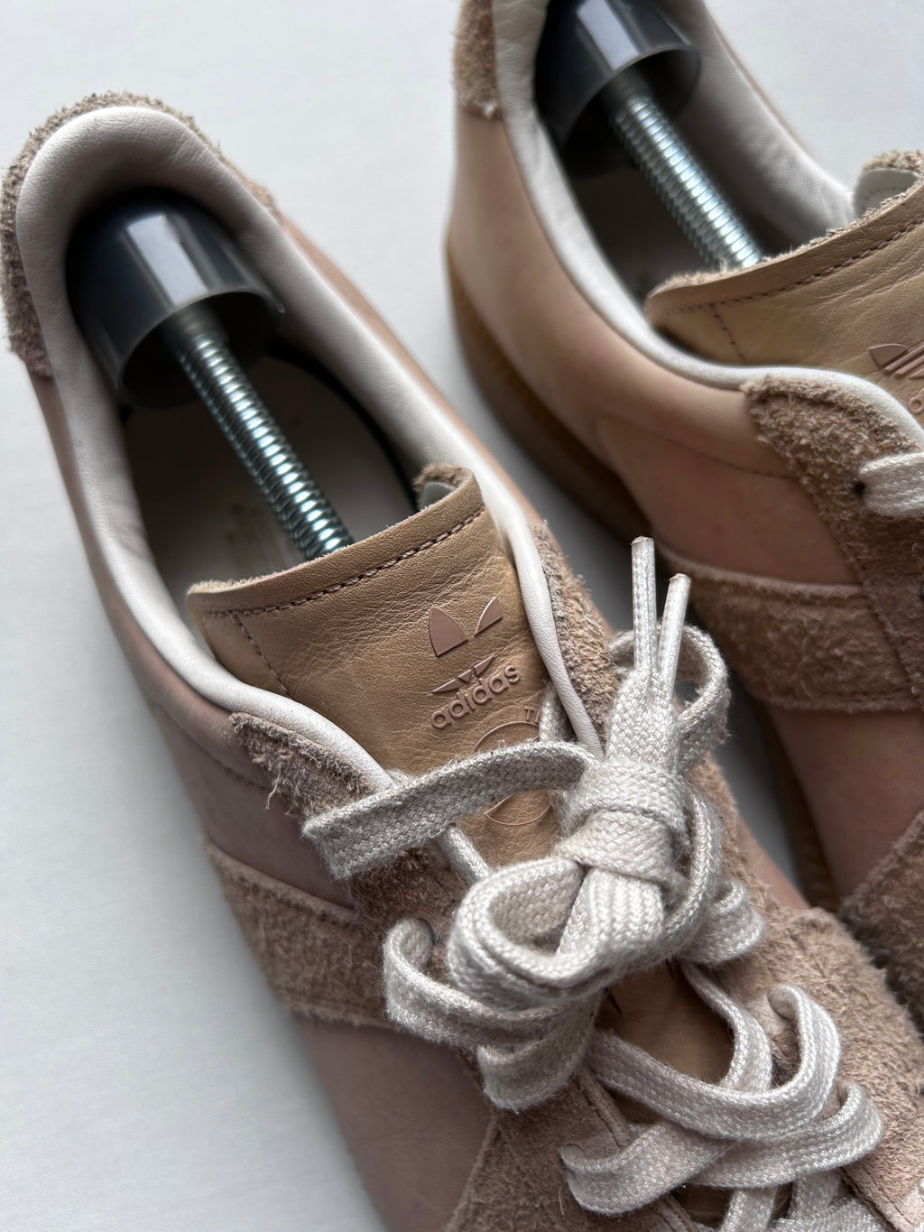 ADIDAS BW ARMY “SAND/BROWN” 47EU
