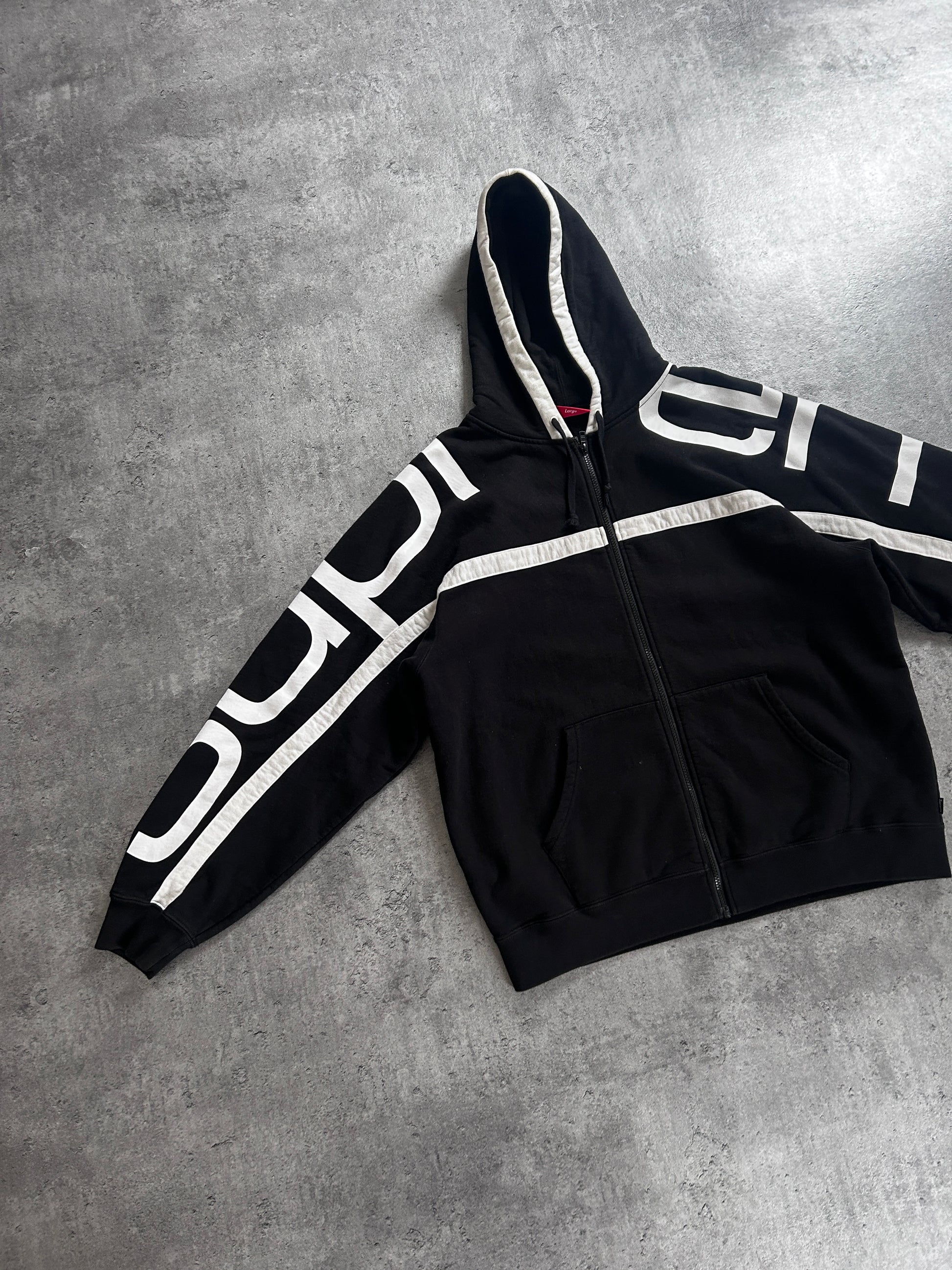SUPREME BIG LOGO PANELED ZIP UP FW20 (L)