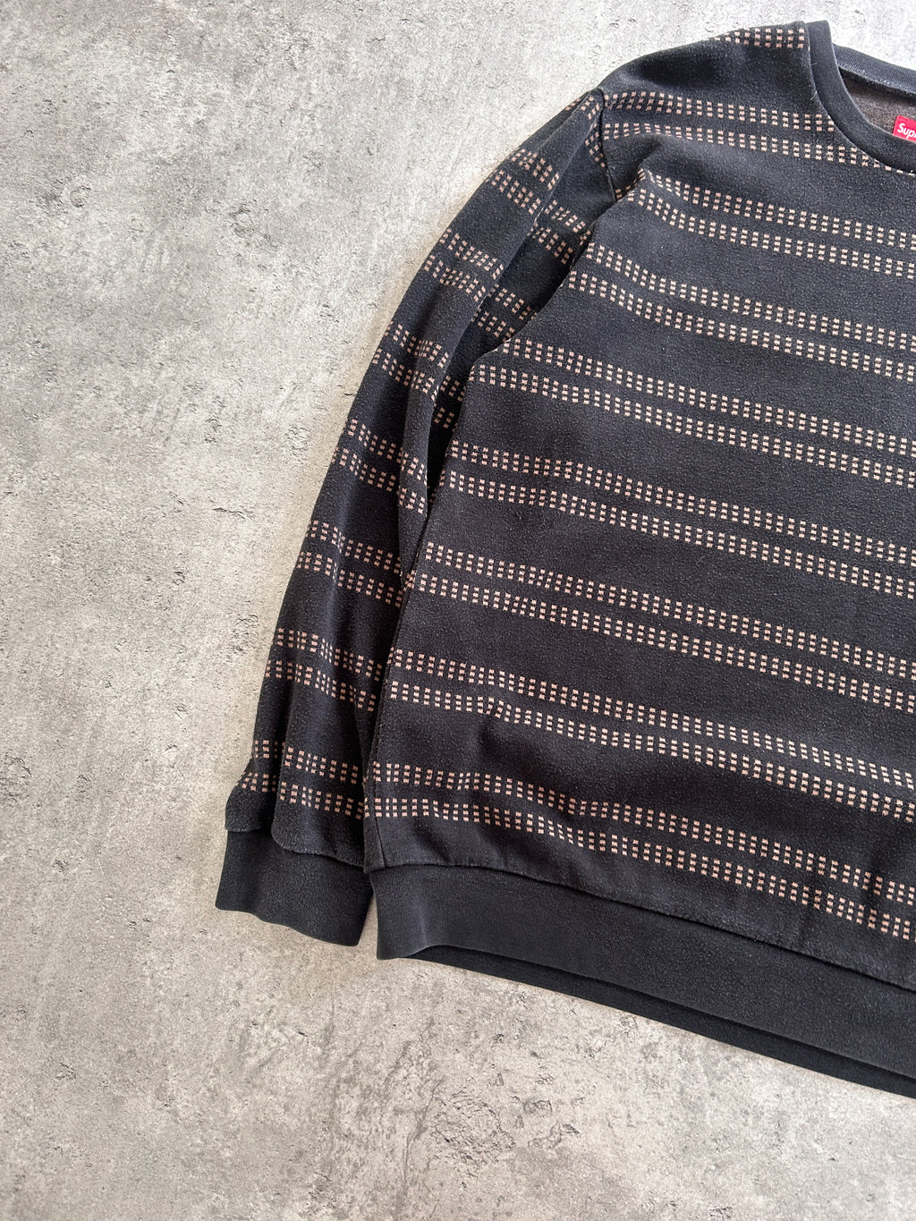 SUPREME DASH STRIPE CREWNECK (M/L)