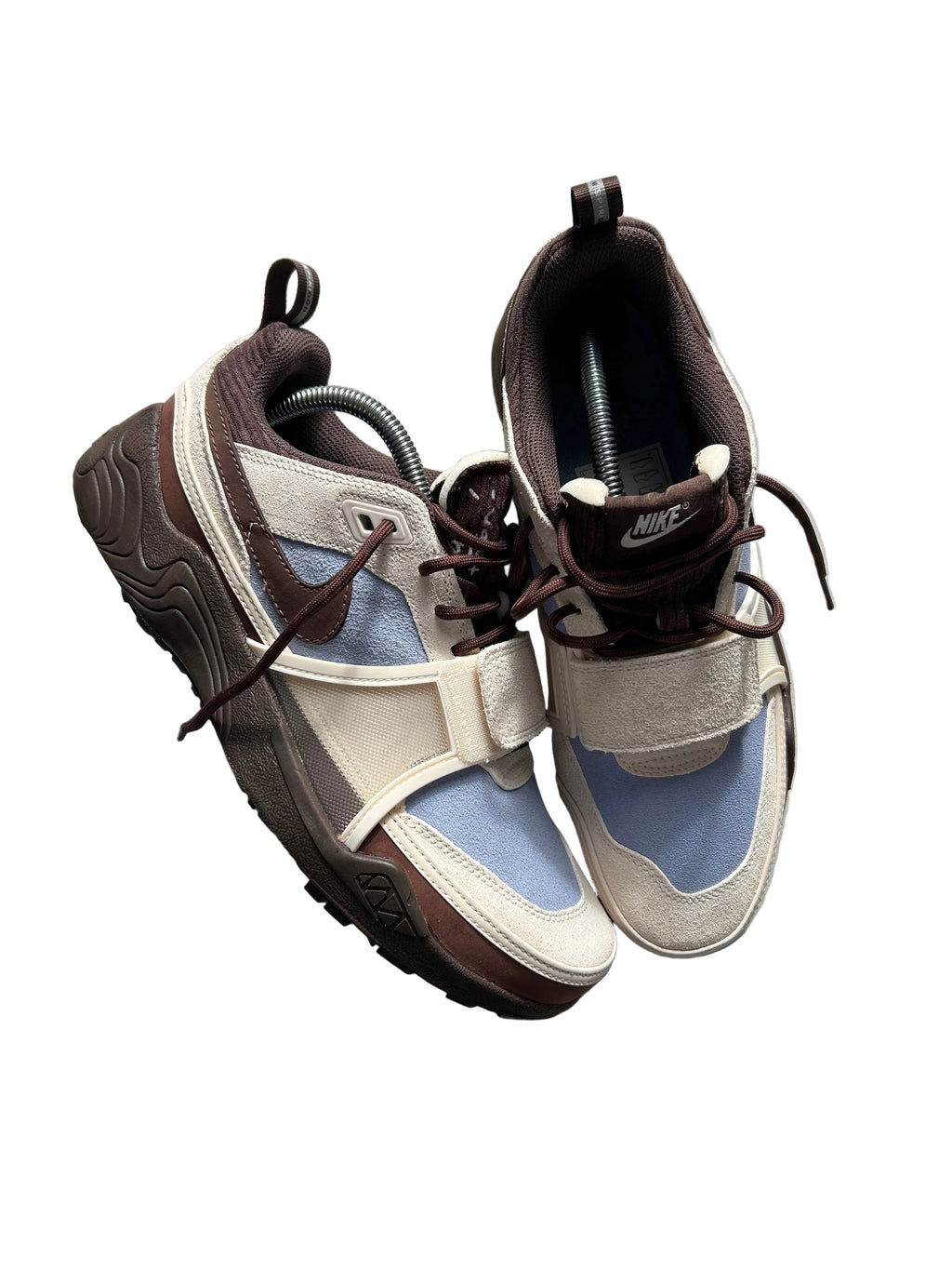NIKE ZOOM FIELD JAXX X TRAVIS SCOTT (43EU)