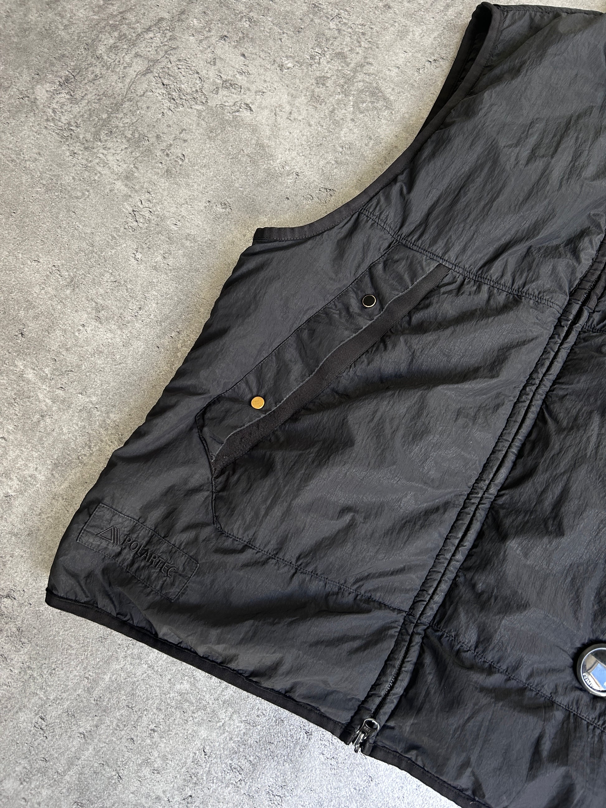 C.P COMPANY GDP NYLON VEST (L)