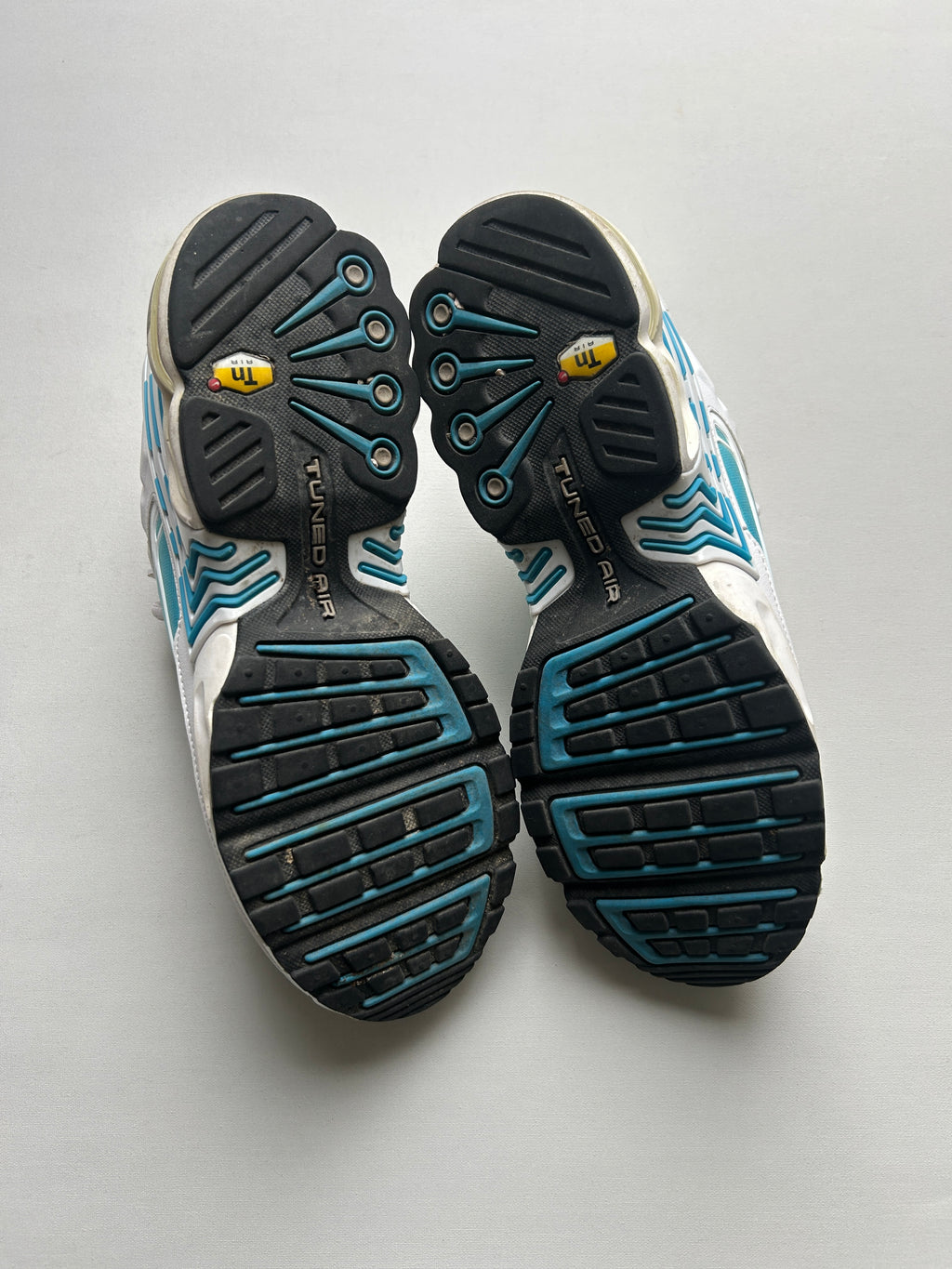 AIR MAX PLUS 3 “LASER BLUE” 42,5EU