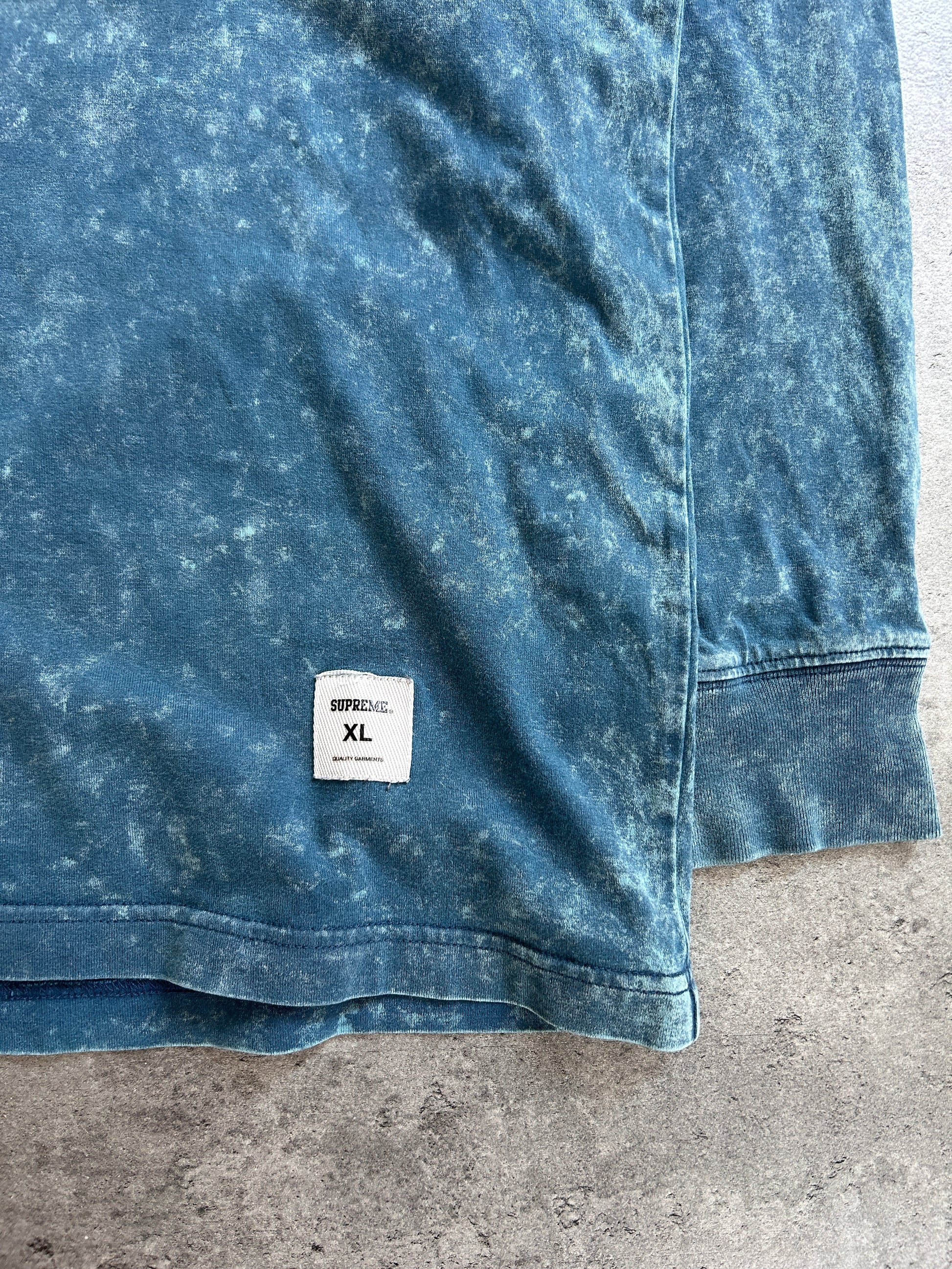 SUPREME ACID WASH LONGSLEEVE (XL)
