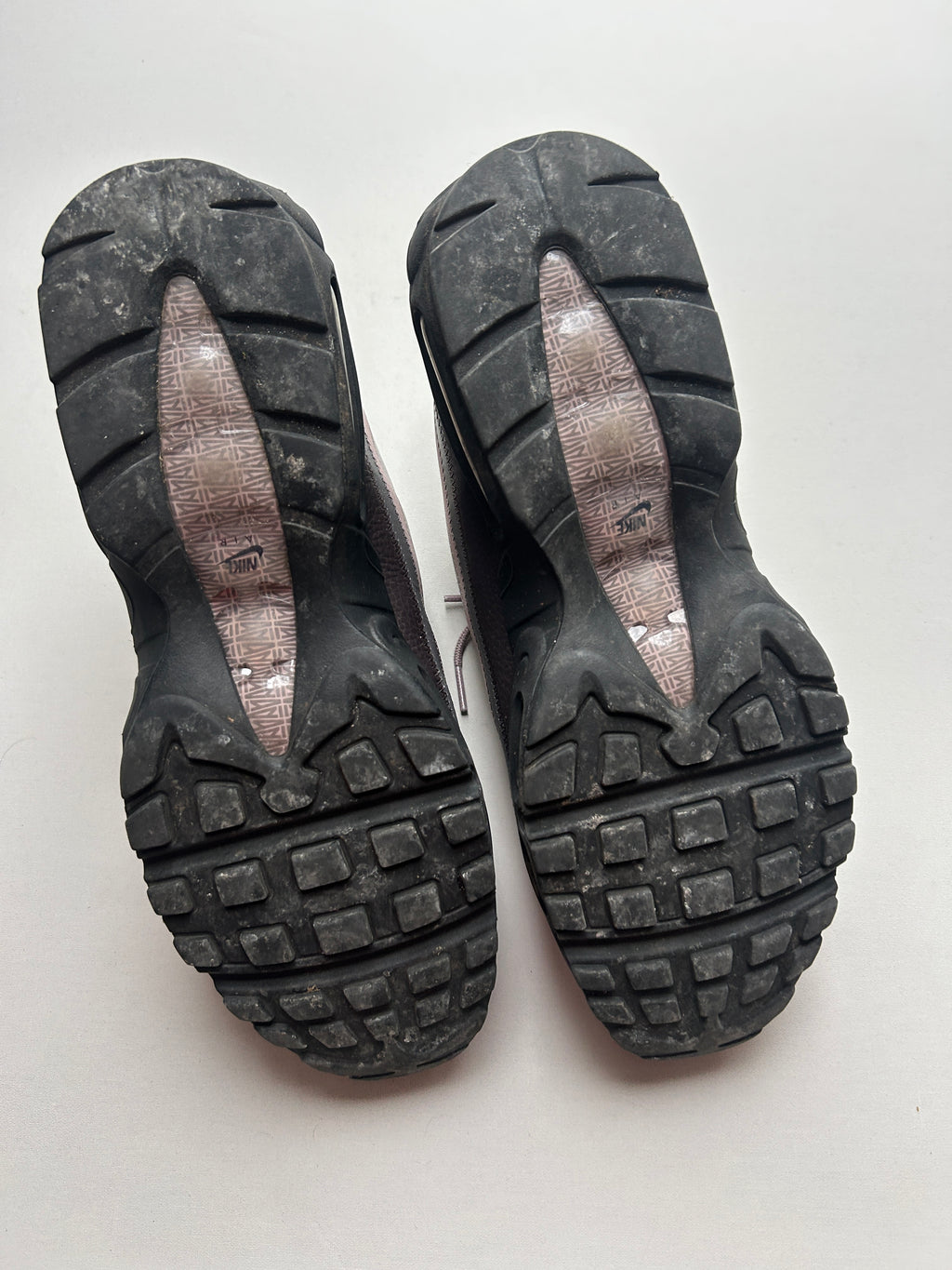 AIR MAX 95 X A MA MANIERE (46EU)