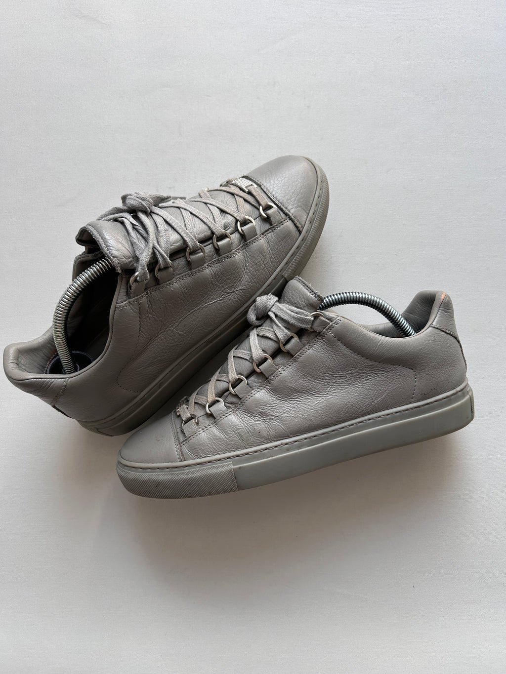BALENCIAGA ARENA LOW (42EU)