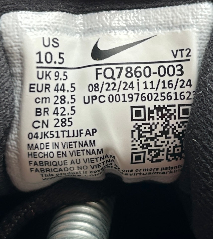 AIR MAX DN8 “BLACK/VOLT” 44,5EU