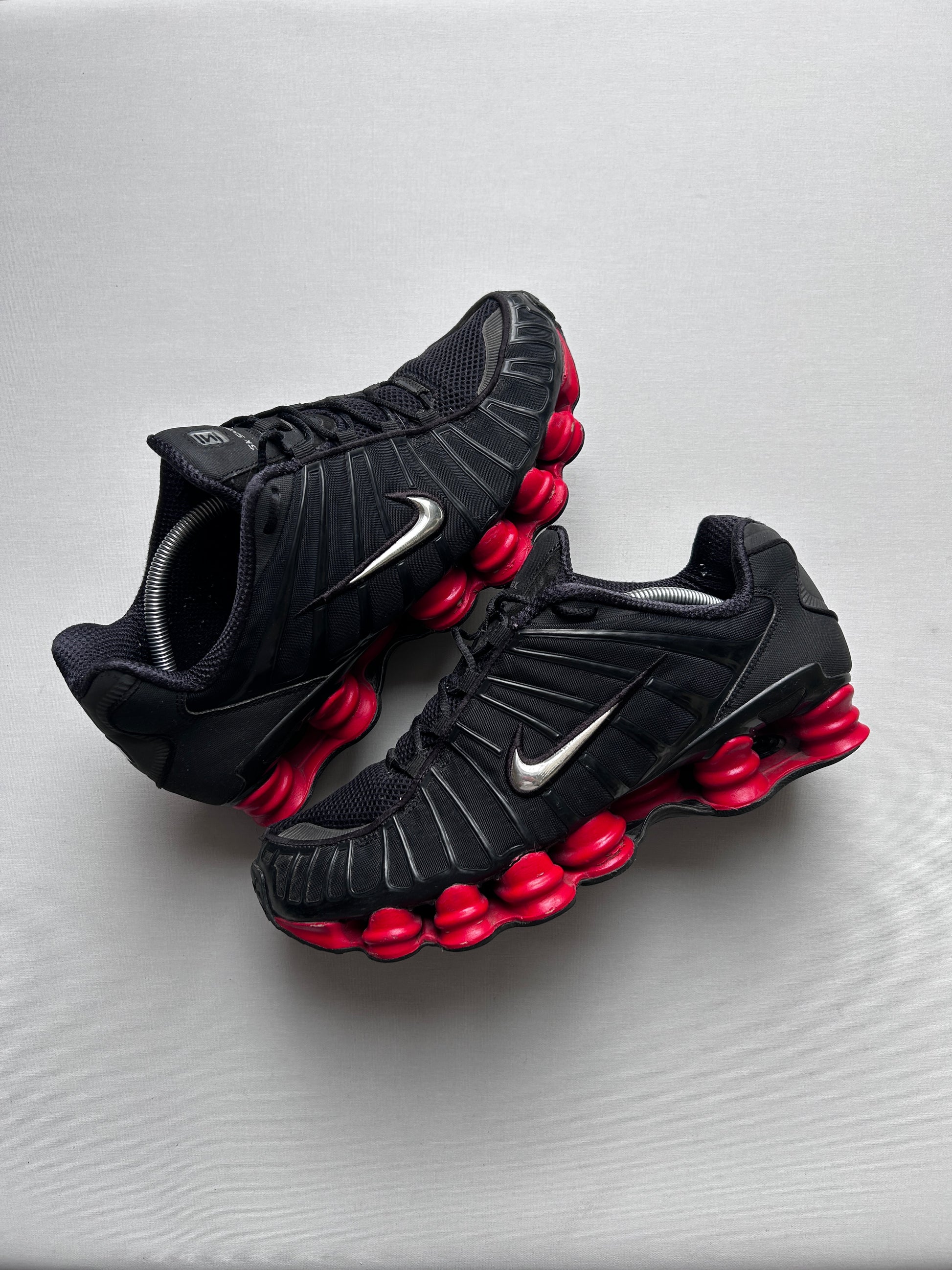 NIKE SHOX TL X SKEPTA “BLACK/RED” 44,5EU