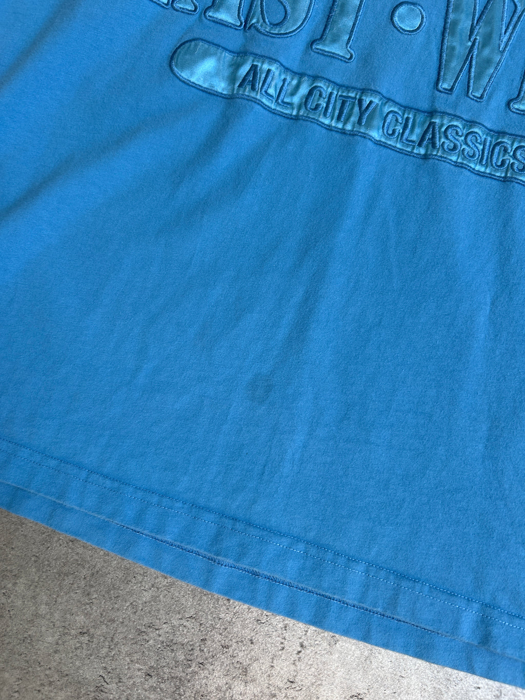 SUPREME EAST WEST TEE (M)