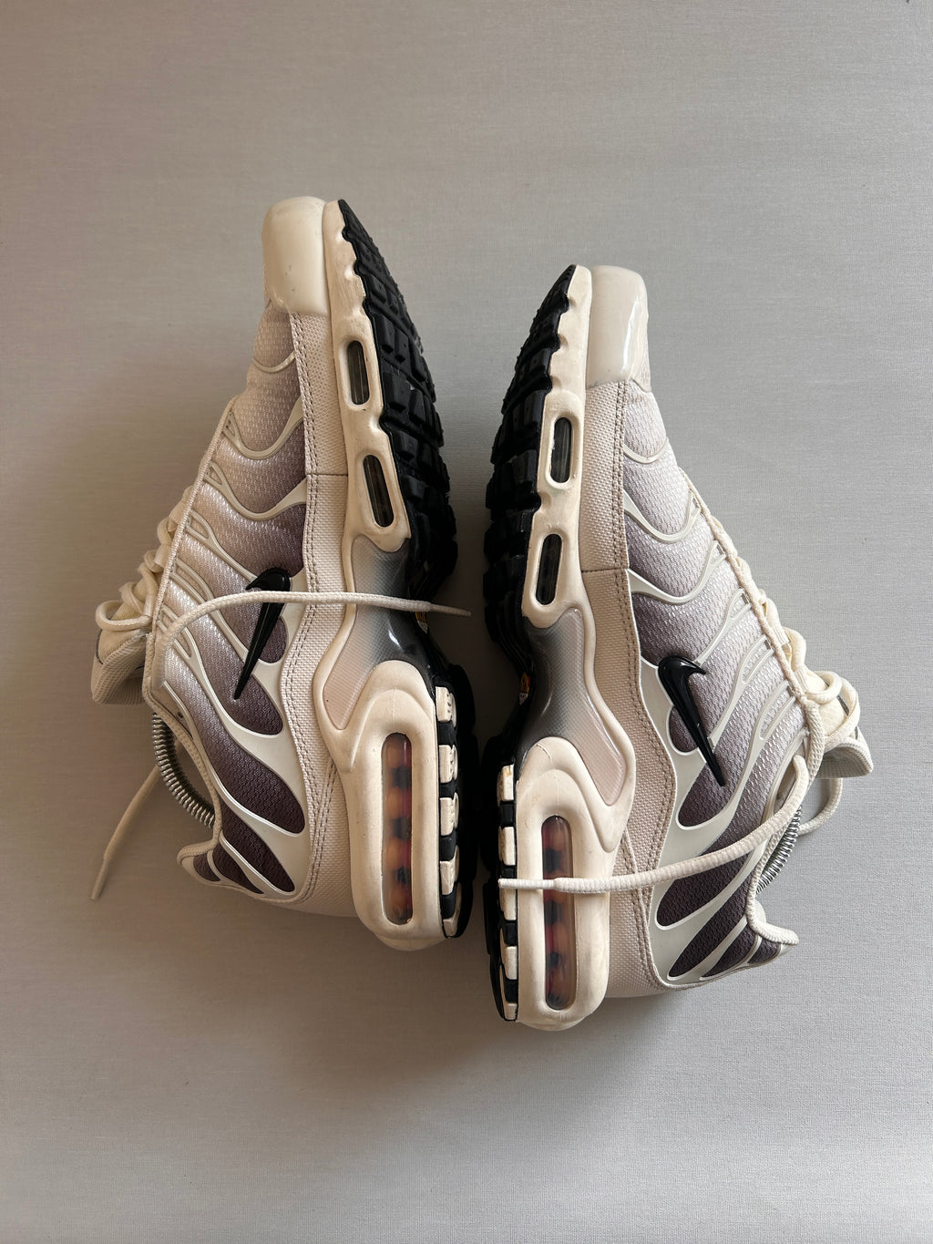 AIR MAX PLUS “LIGHT OREWOOD” 44EU