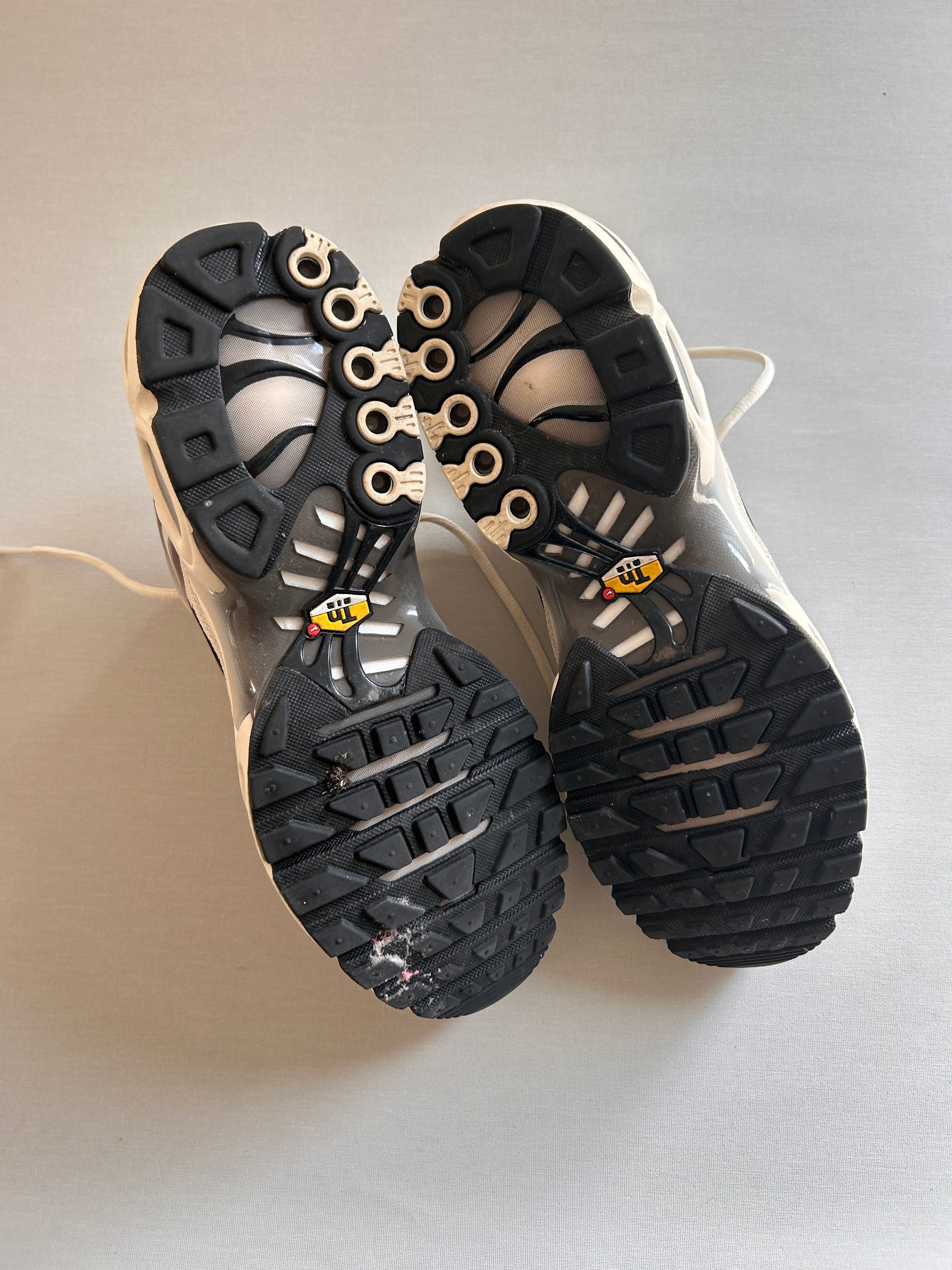AIR MAX PLUS “LIGHT OREWOOD” 44EU